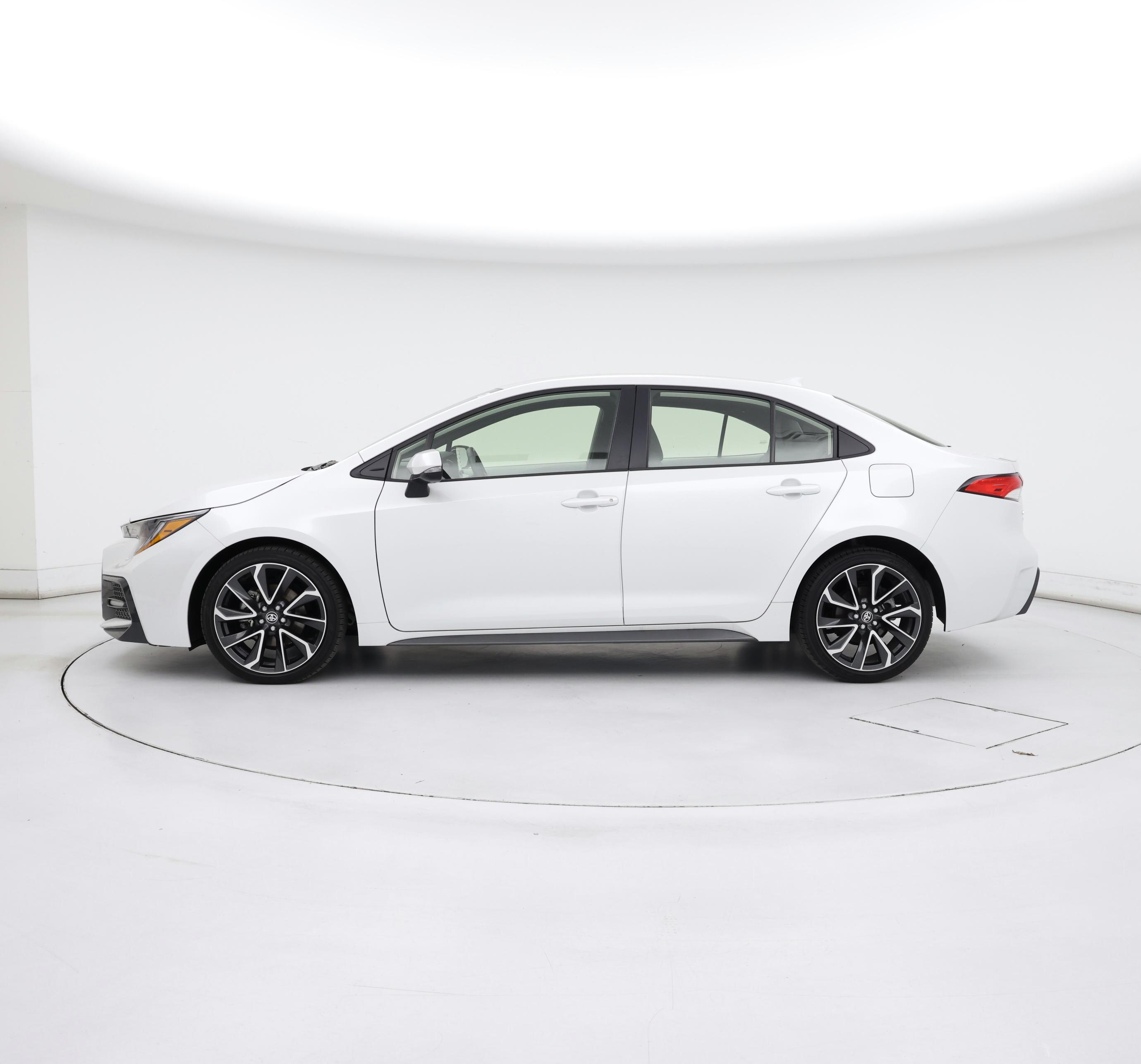 Thumbnail: 2022 Toyota Corolla - 3