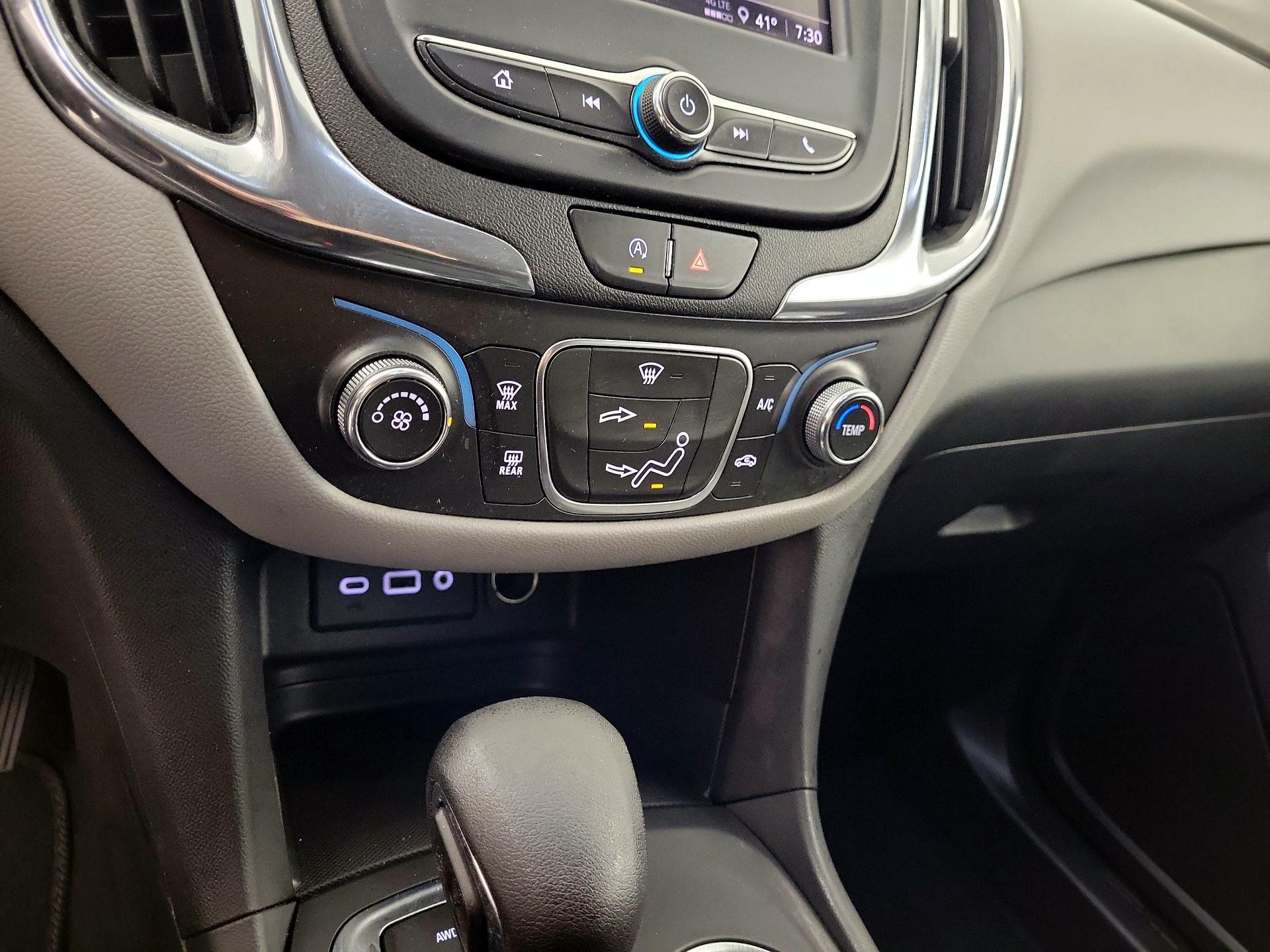 Thumbnail: 2022 Chevrolet Equinox - 14