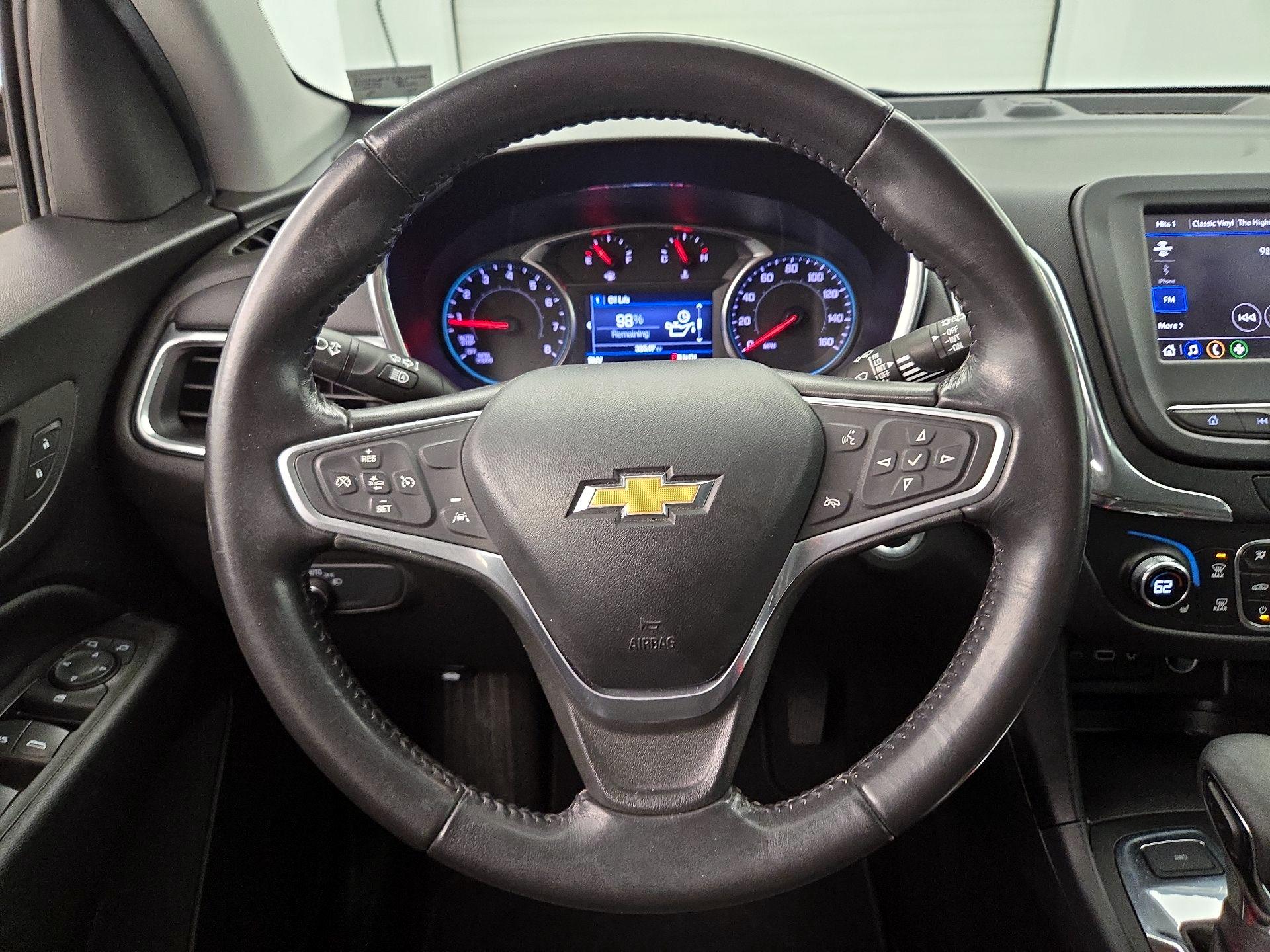 Thumbnail: 2022 Chevrolet Equinox - 10