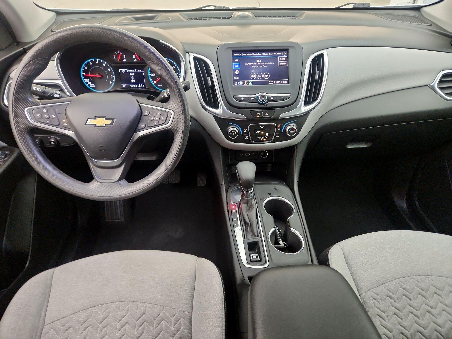 Thumbnail: 2022 Chevrolet Equinox - 9