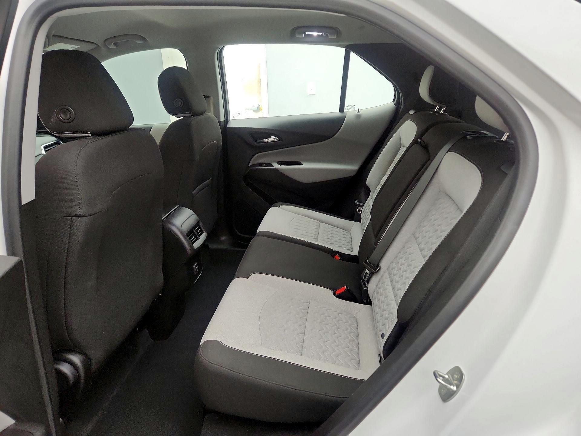 Thumbnail: 2022 Chevrolet Equinox - 19