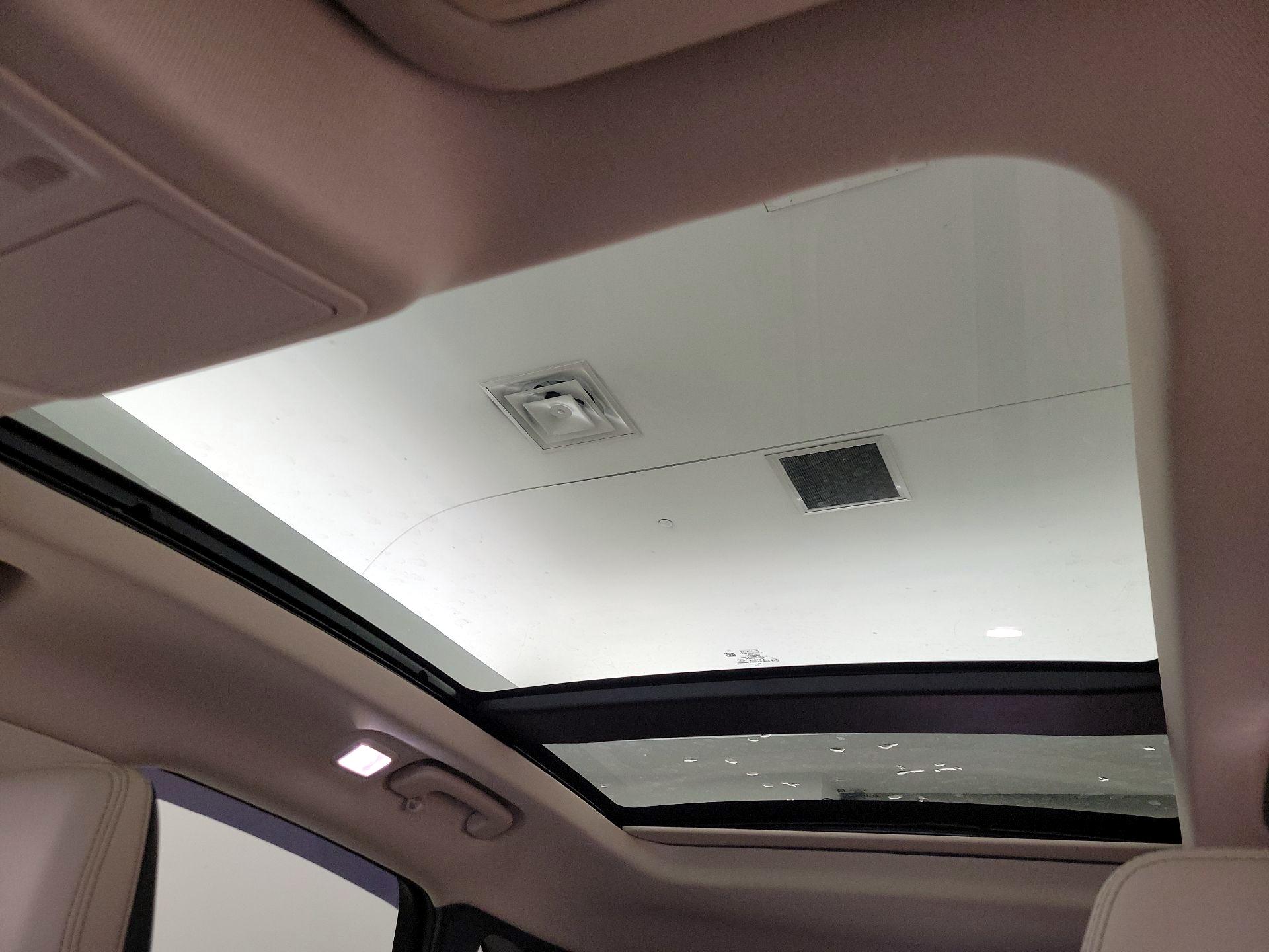 Thumbnail: 2020 Ford Escape - 20