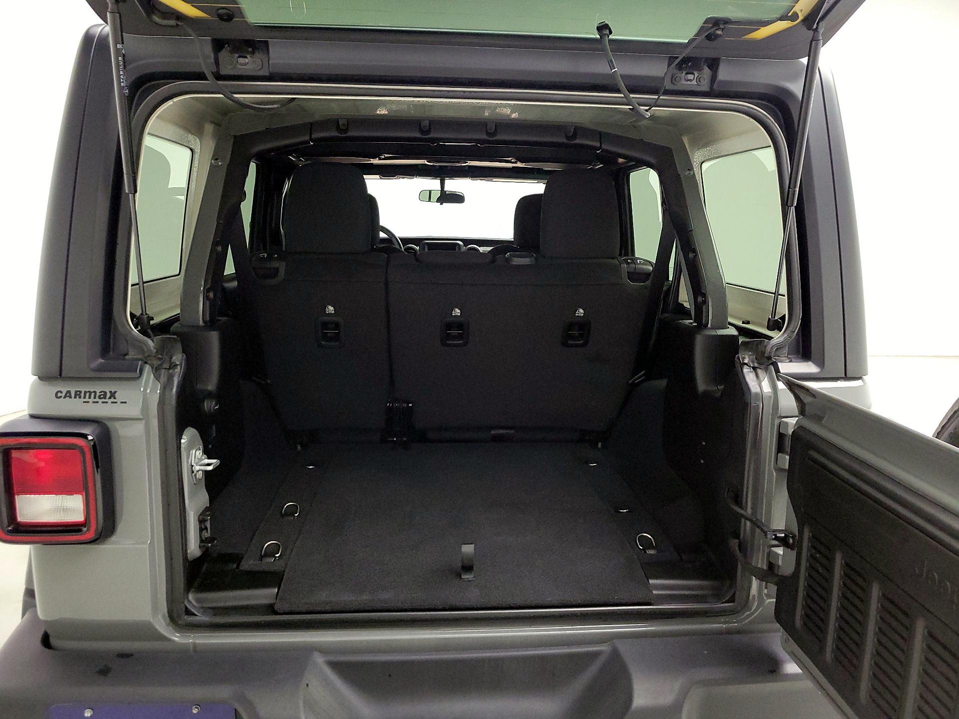 Thumbnail: 2023 Jeep Wrangler - 20