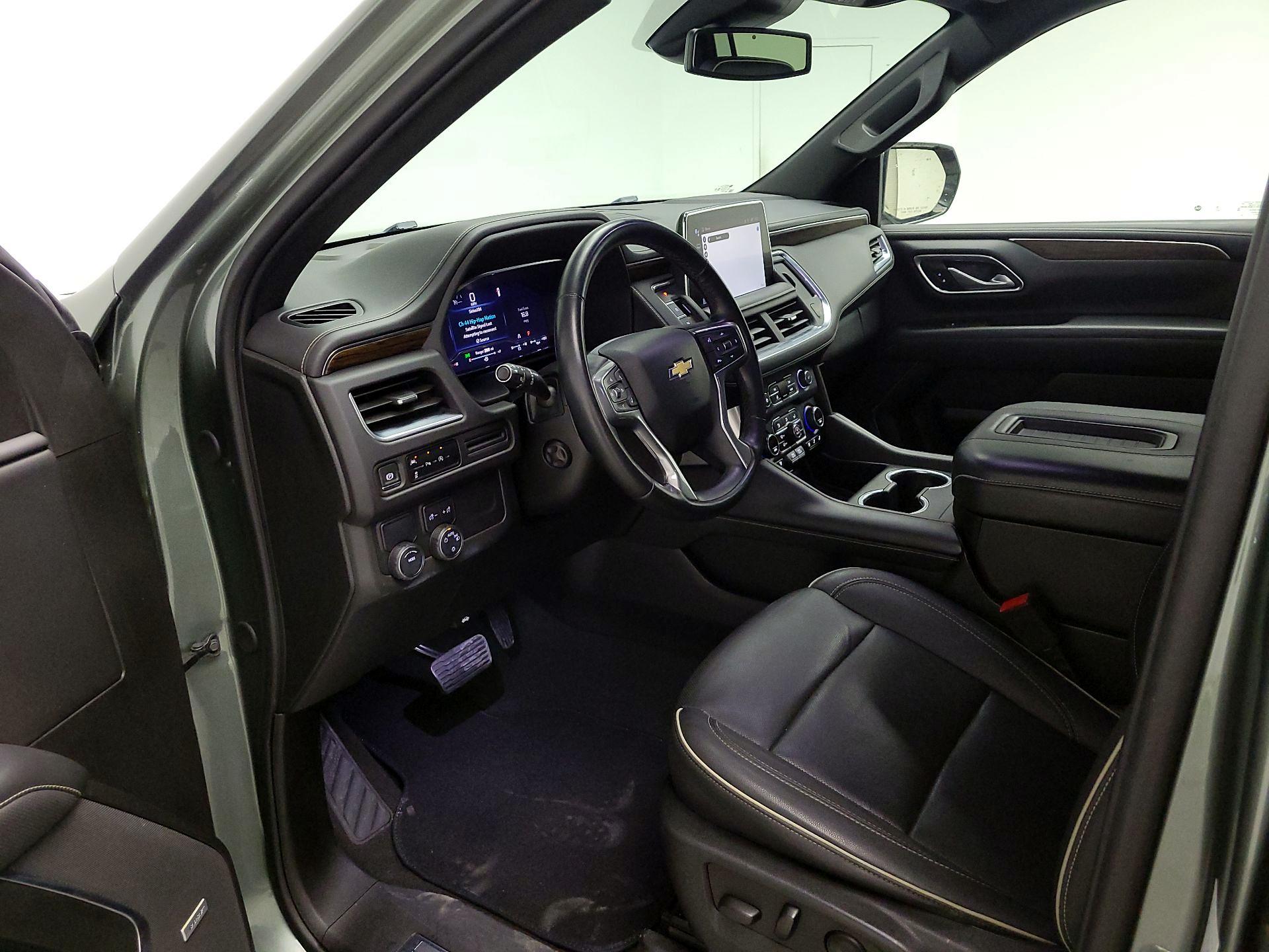 Thumbnail: 2023 Chevrolet Suburban - 11