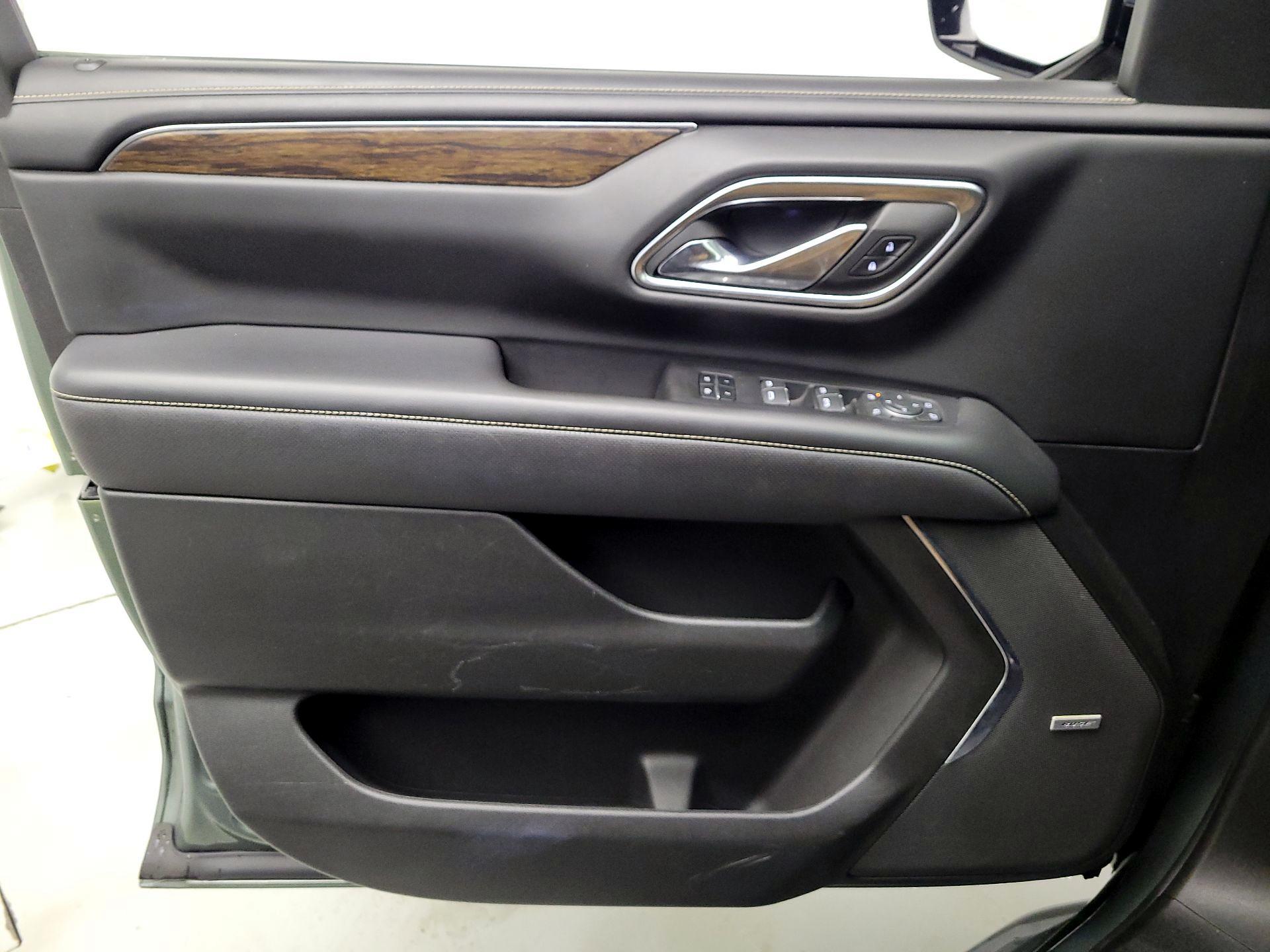 Thumbnail: 2023 Chevrolet Suburban - 12