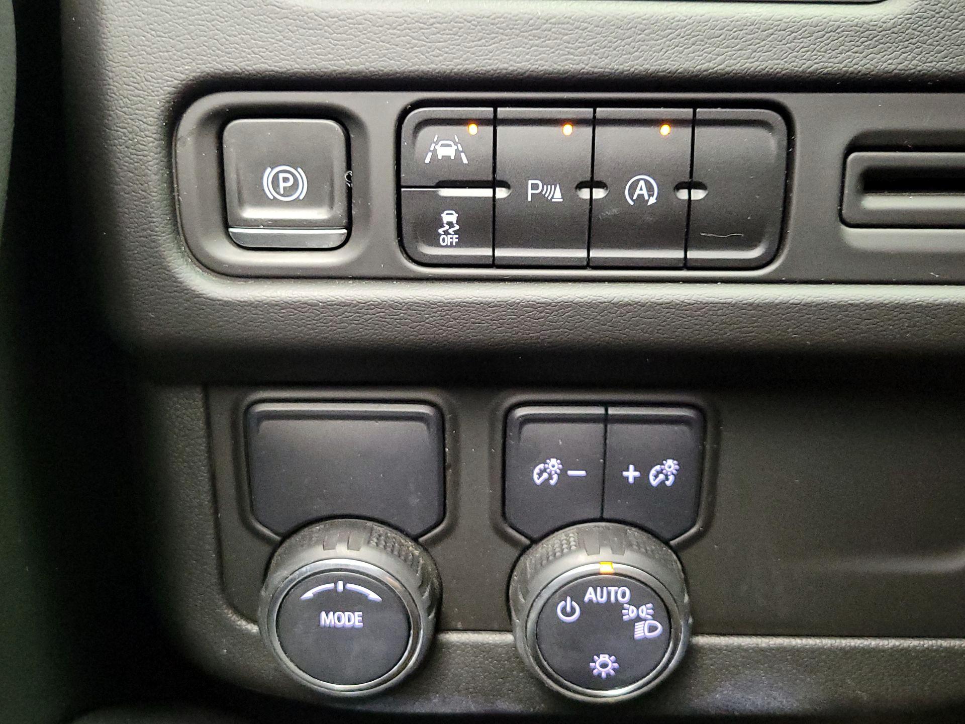 Thumbnail: 2023 Chevrolet Suburban - 13