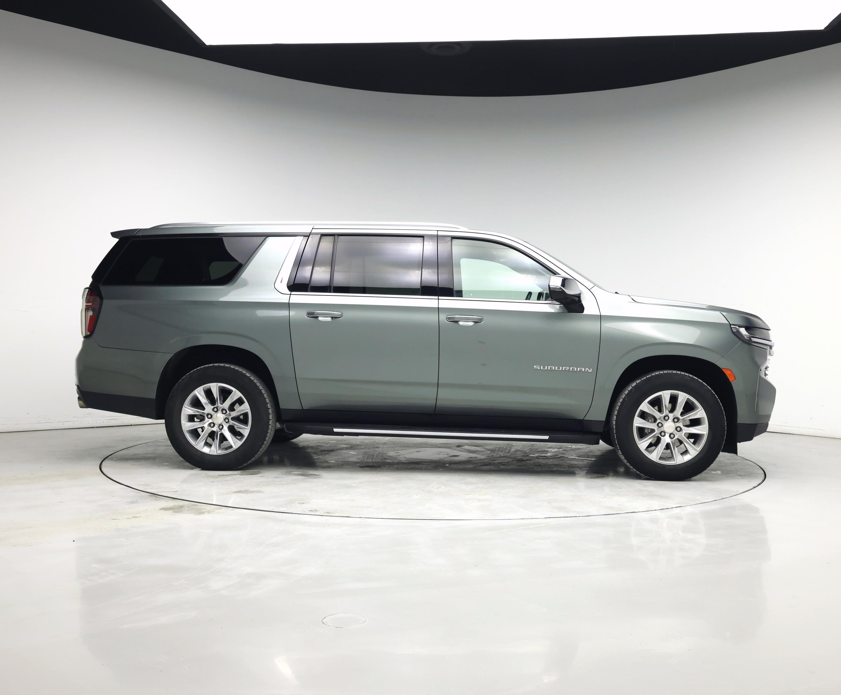 Thumbnail: 2023 Chevrolet Suburban - 7