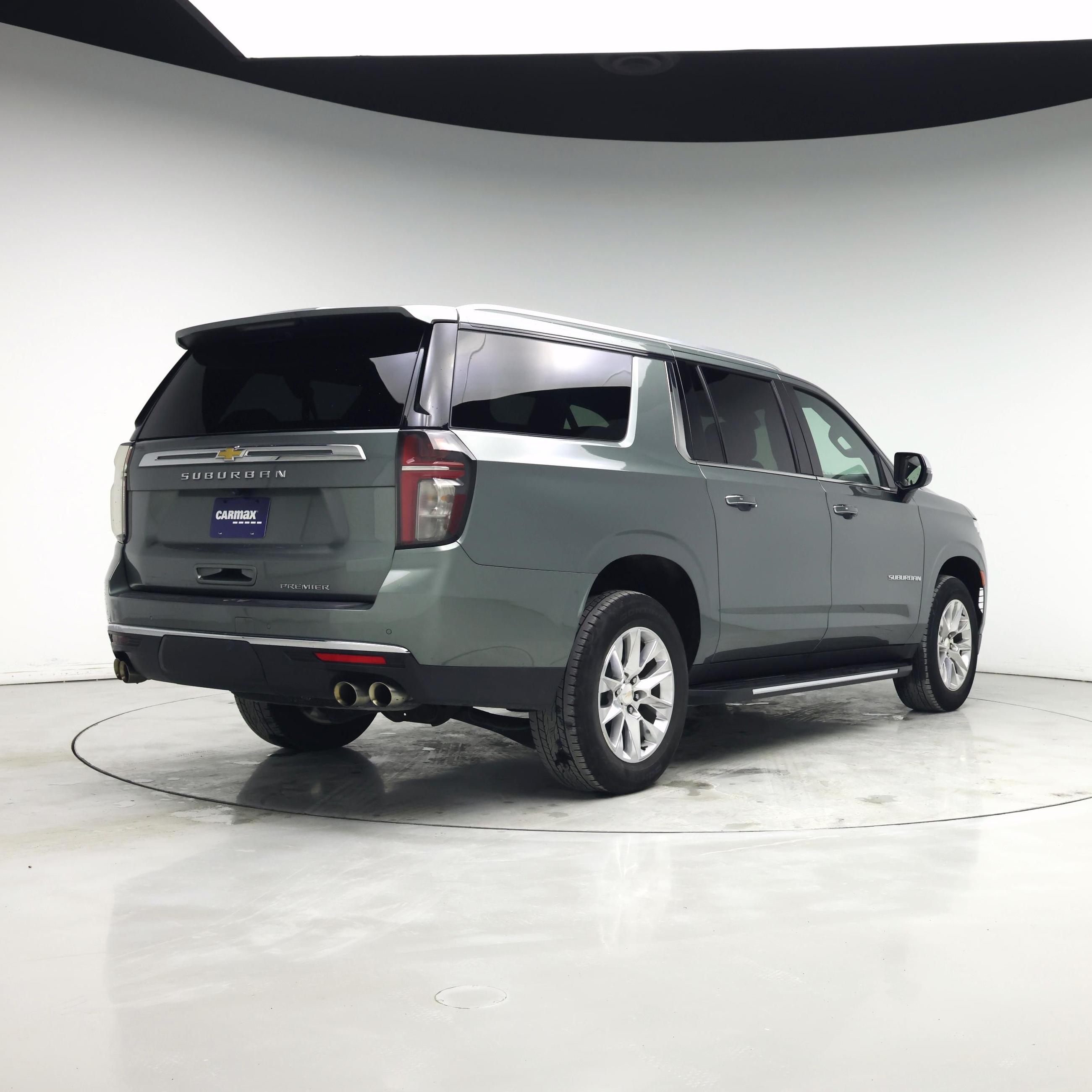 Thumbnail: 2023 Chevrolet Suburban - 8