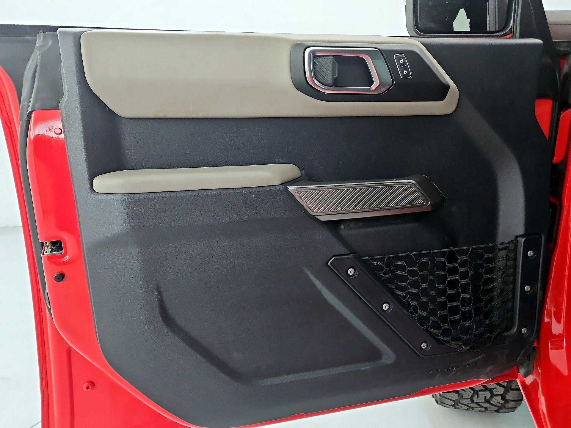 Thumbnail: 2021 Ford Bronco - 12