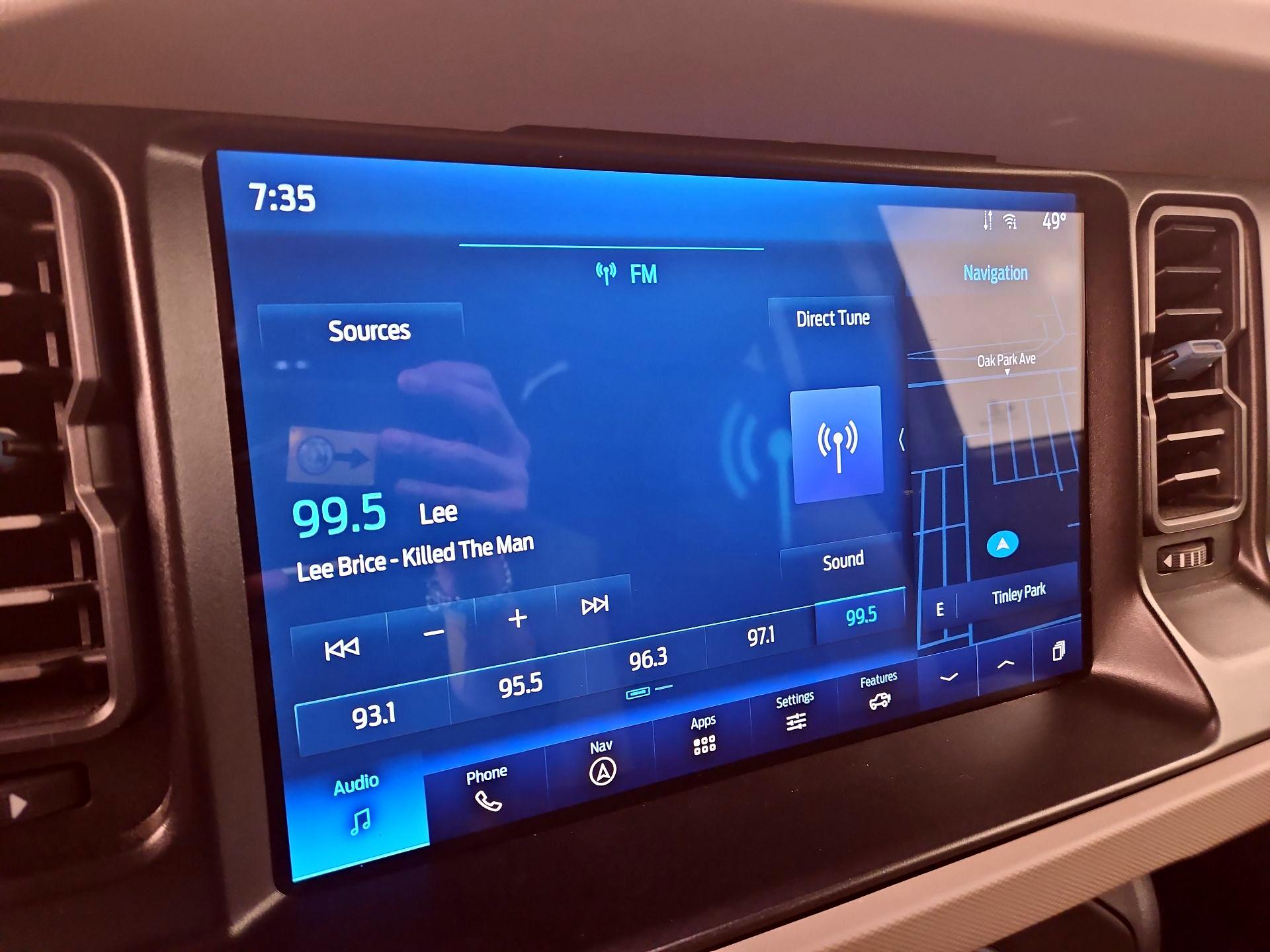 Thumbnail: 2021 Ford Bronco - 16