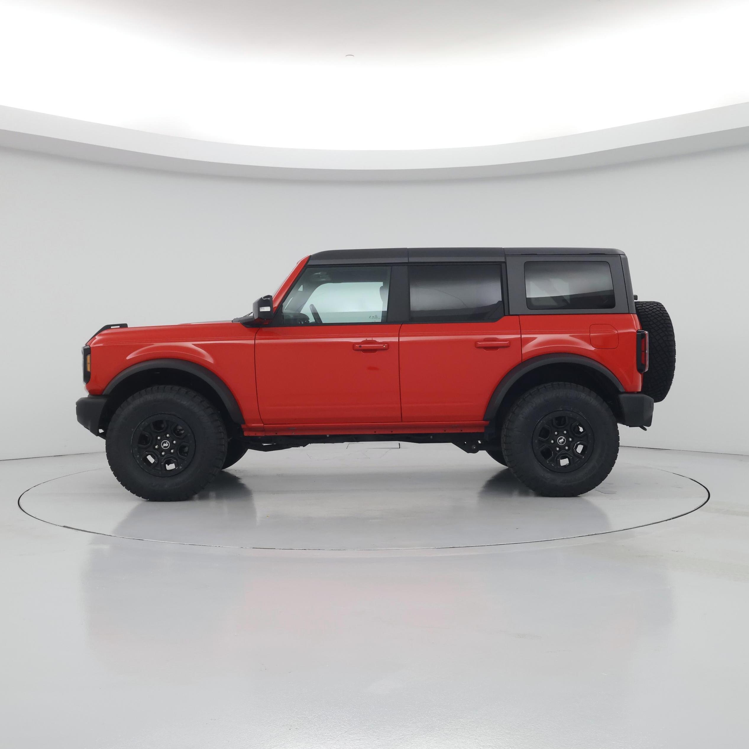 Thumbnail: 2021 Ford Bronco - 3