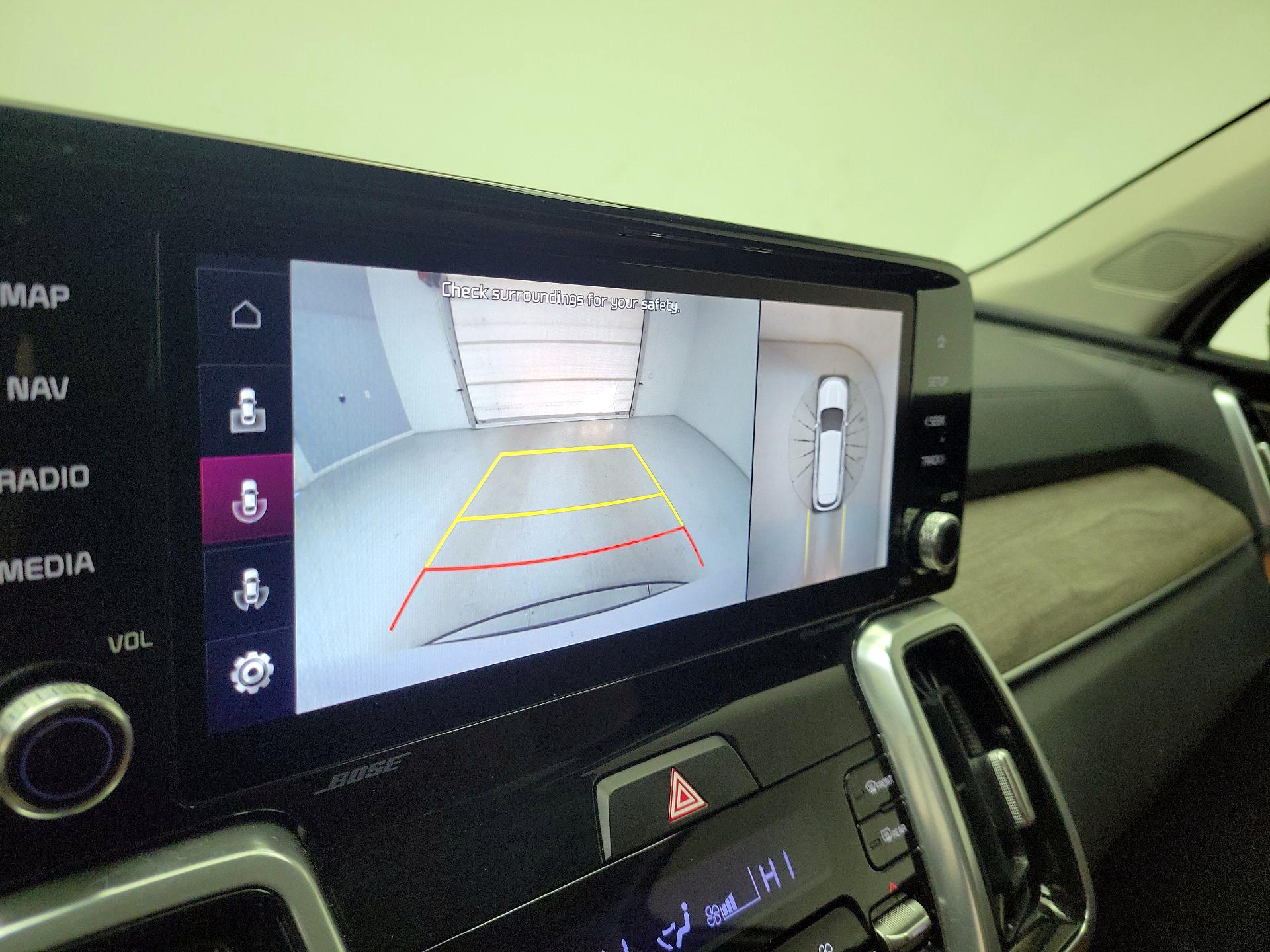 Thumbnail: 2023 Kia Sorento - 14