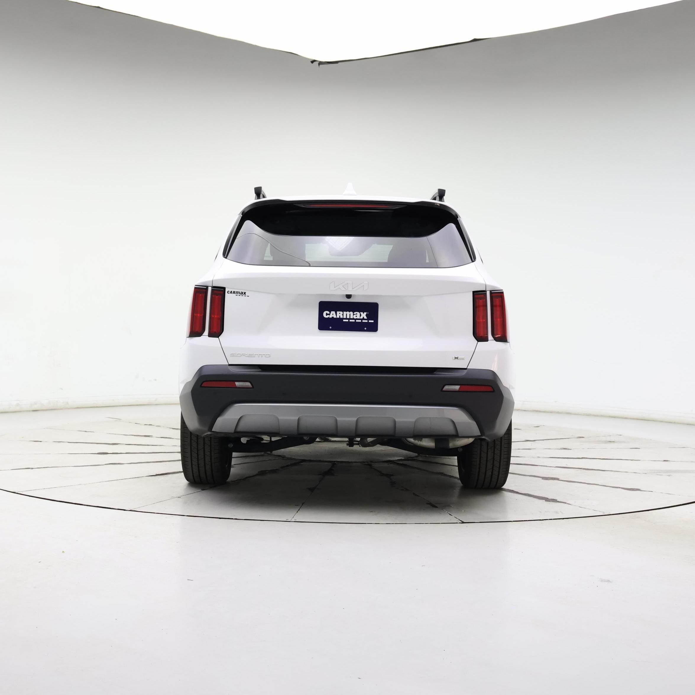 Thumbnail: 2023 Kia Sorento - 6