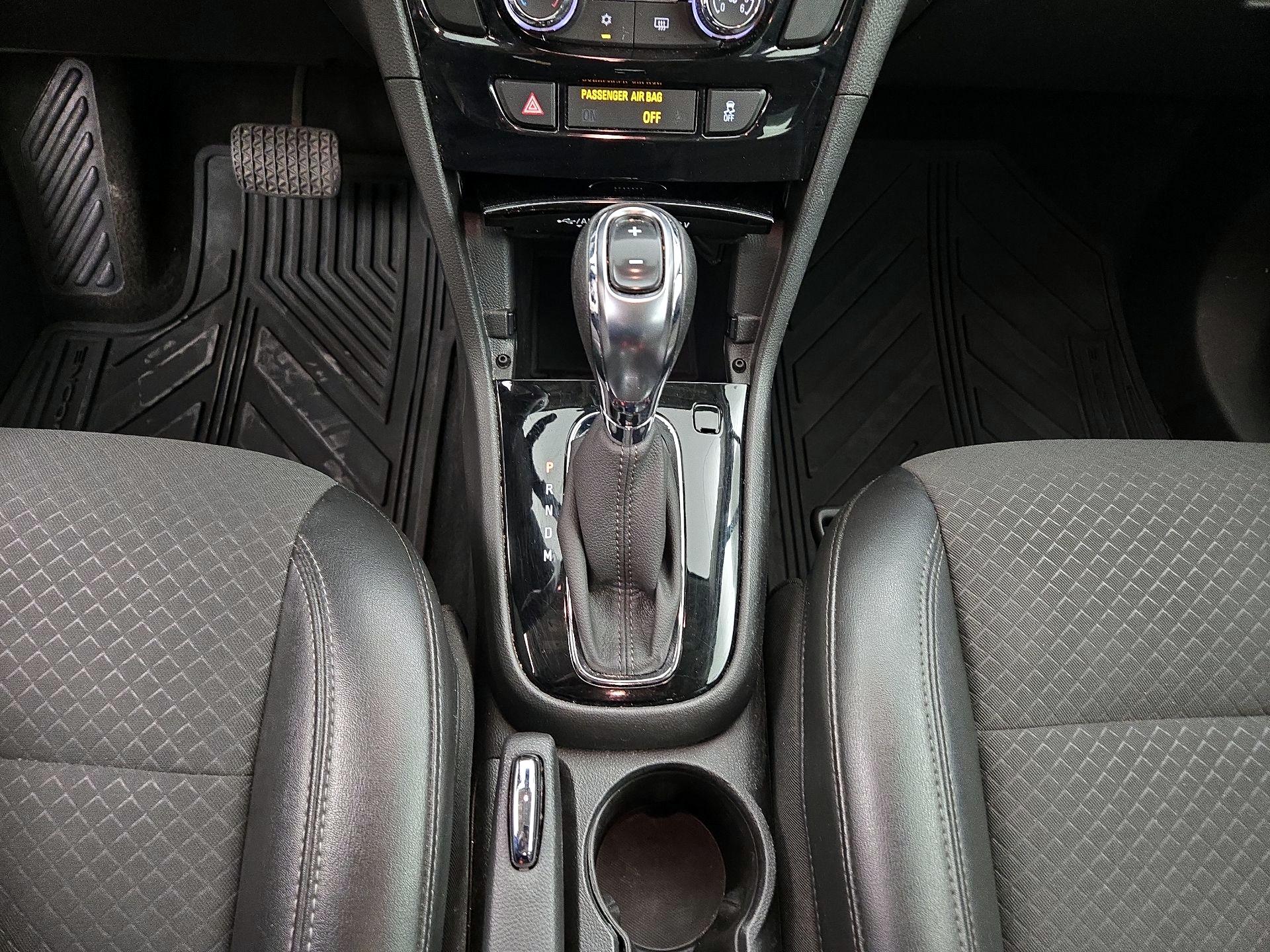 Thumbnail: 2020 Buick Encore - 17