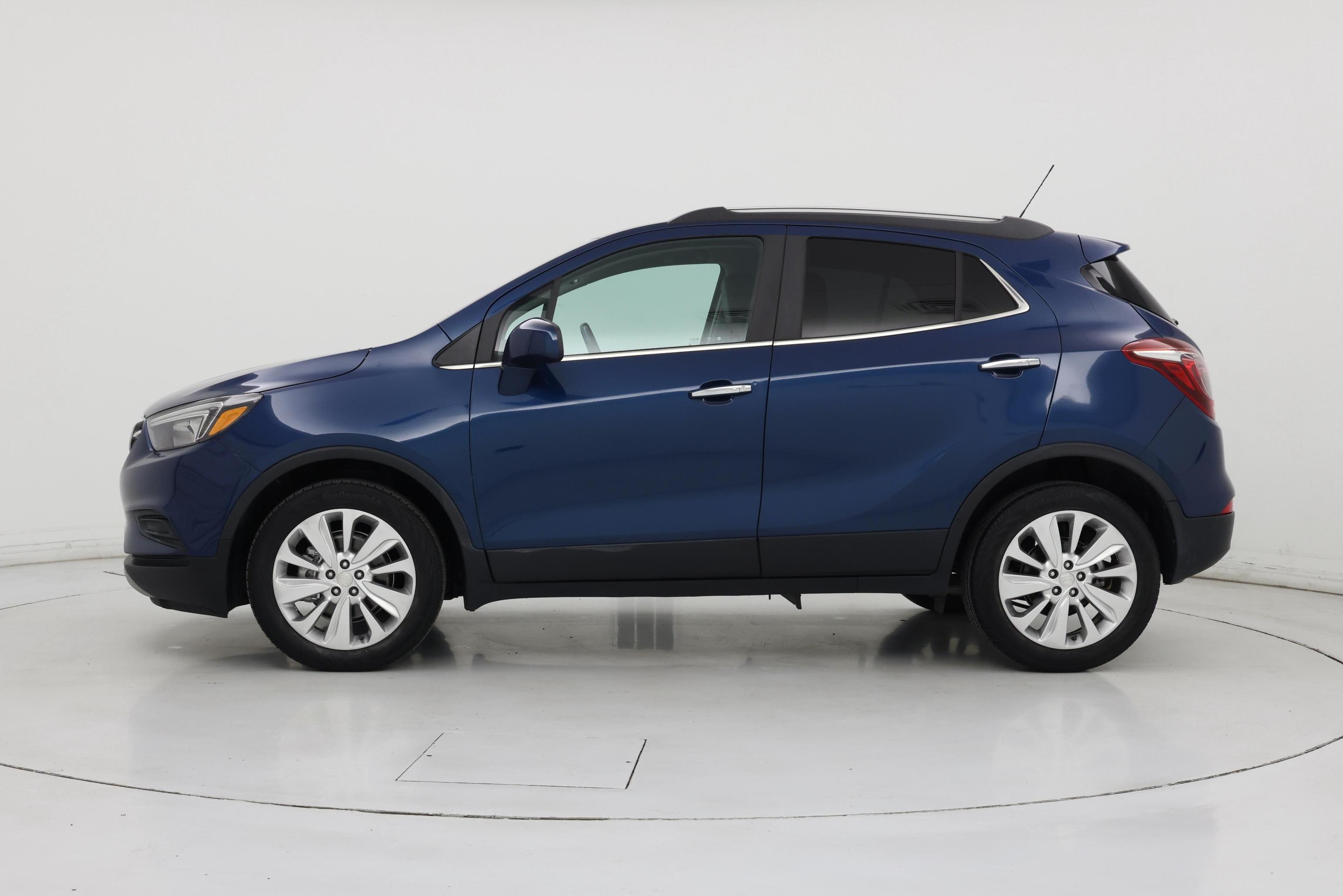 Thumbnail: 2020 Buick Encore - 3