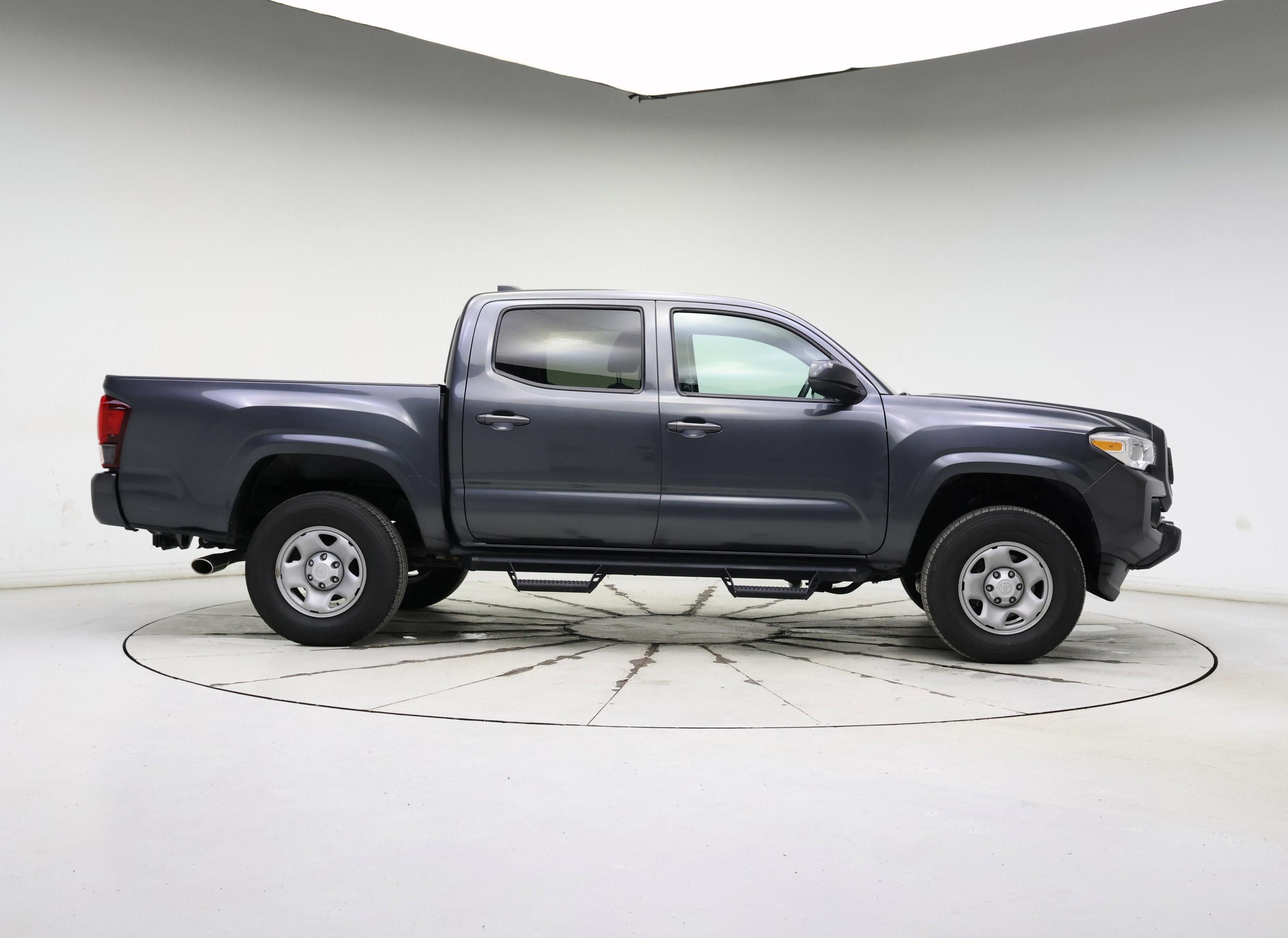 Thumbnail: 2022 Toyota Tacoma - 7
