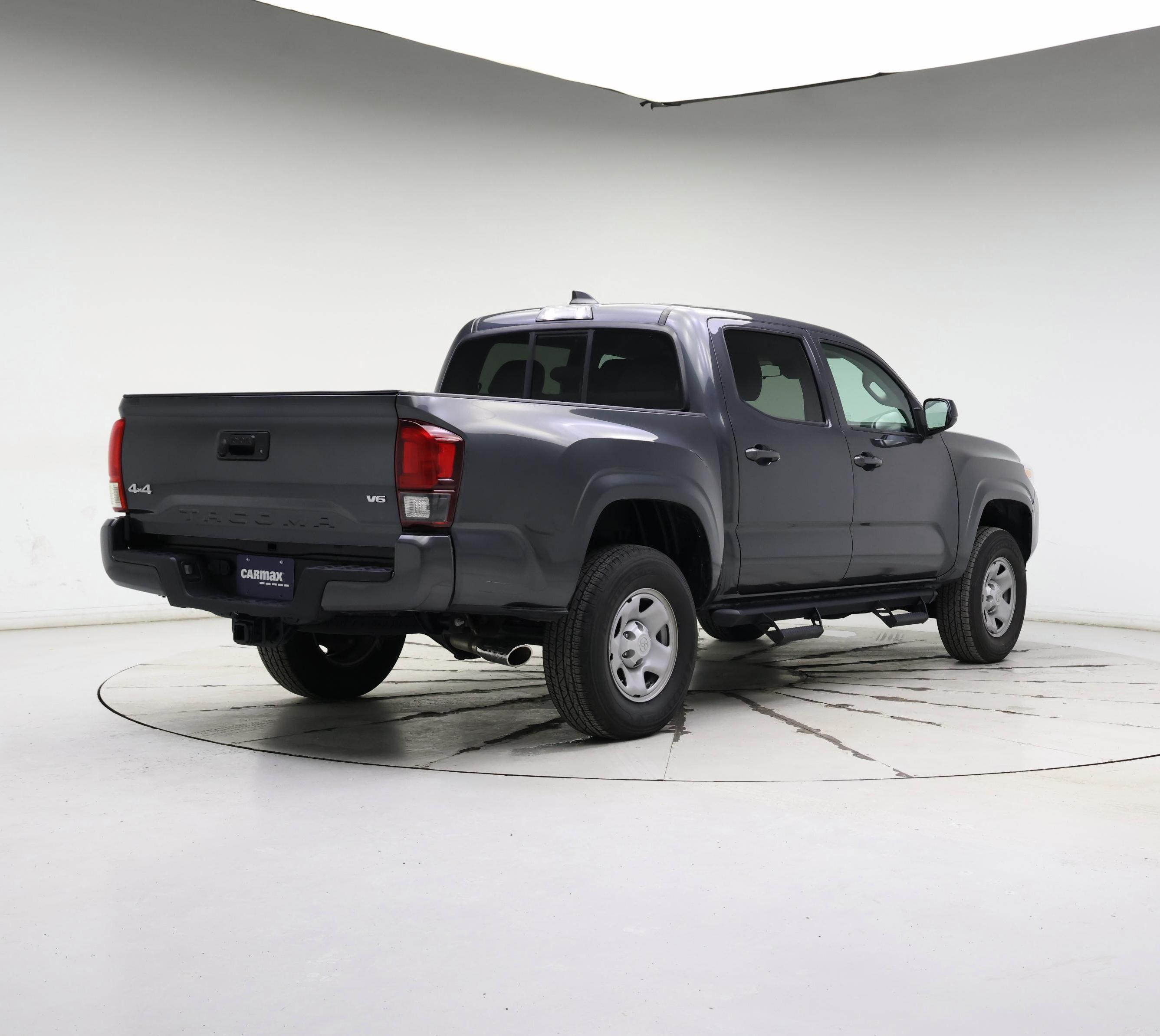 Thumbnail: 2022 Toyota Tacoma - 8