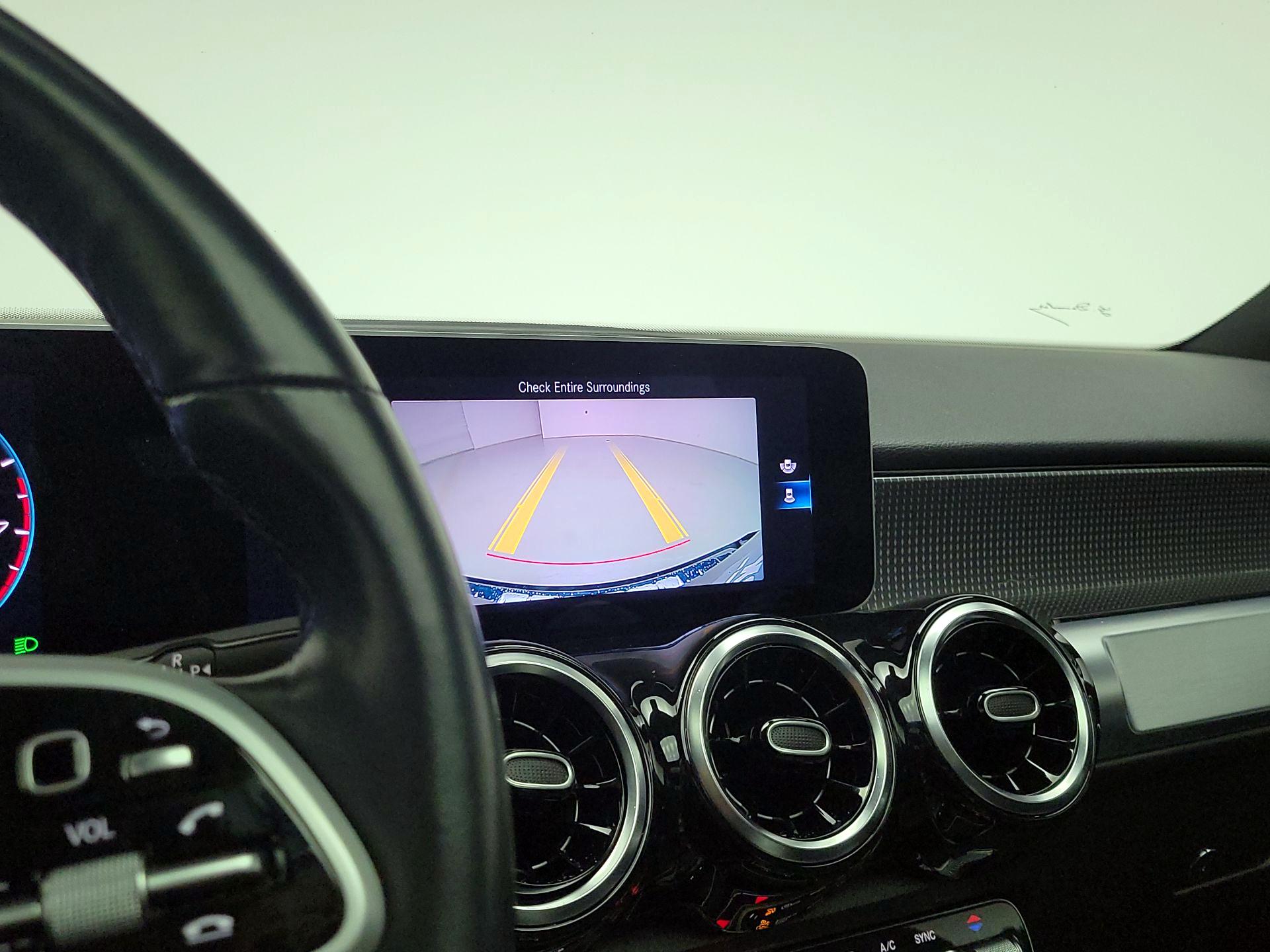 Thumbnail: 2021 Mercedes-Benz GLB - 14