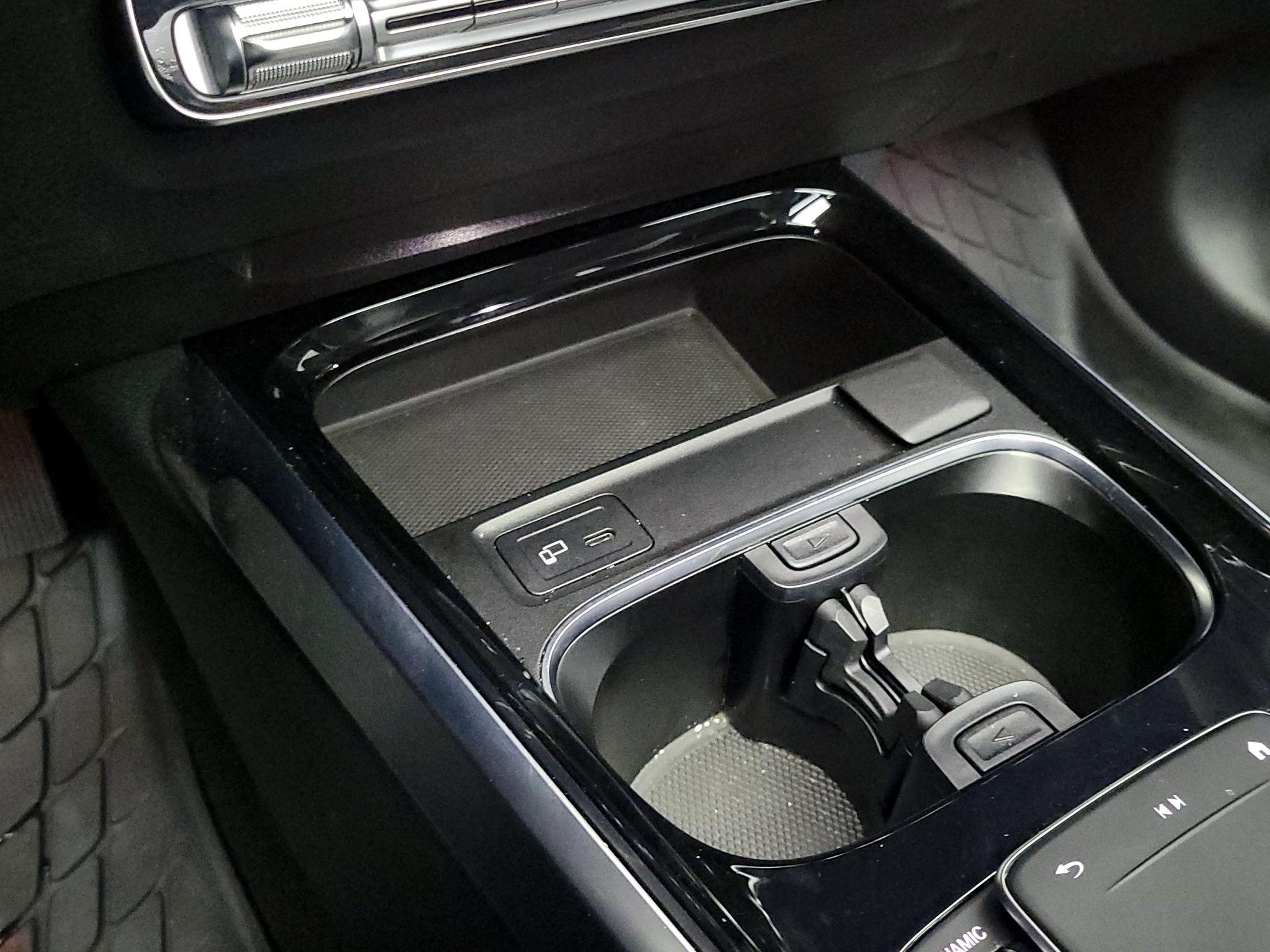 Thumbnail: 2021 Mercedes-Benz GLB - 18