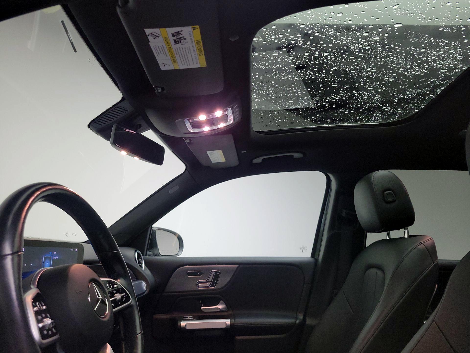 Thumbnail: 2021 Mercedes-Benz GLB - 19