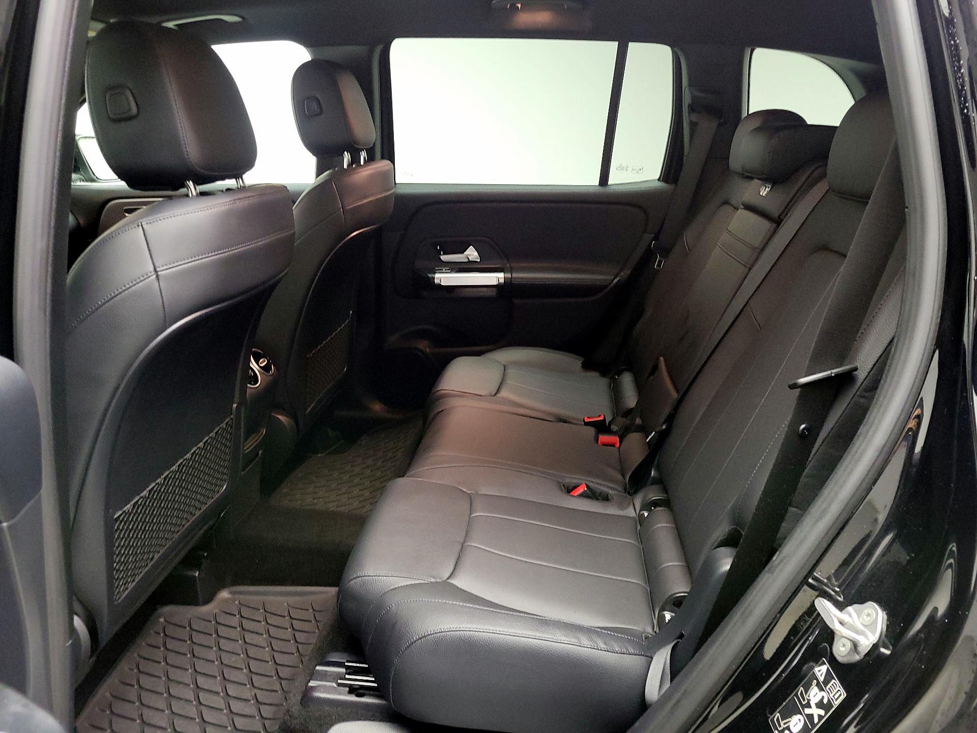 Thumbnail: 2021 Mercedes-Benz GLB - 20