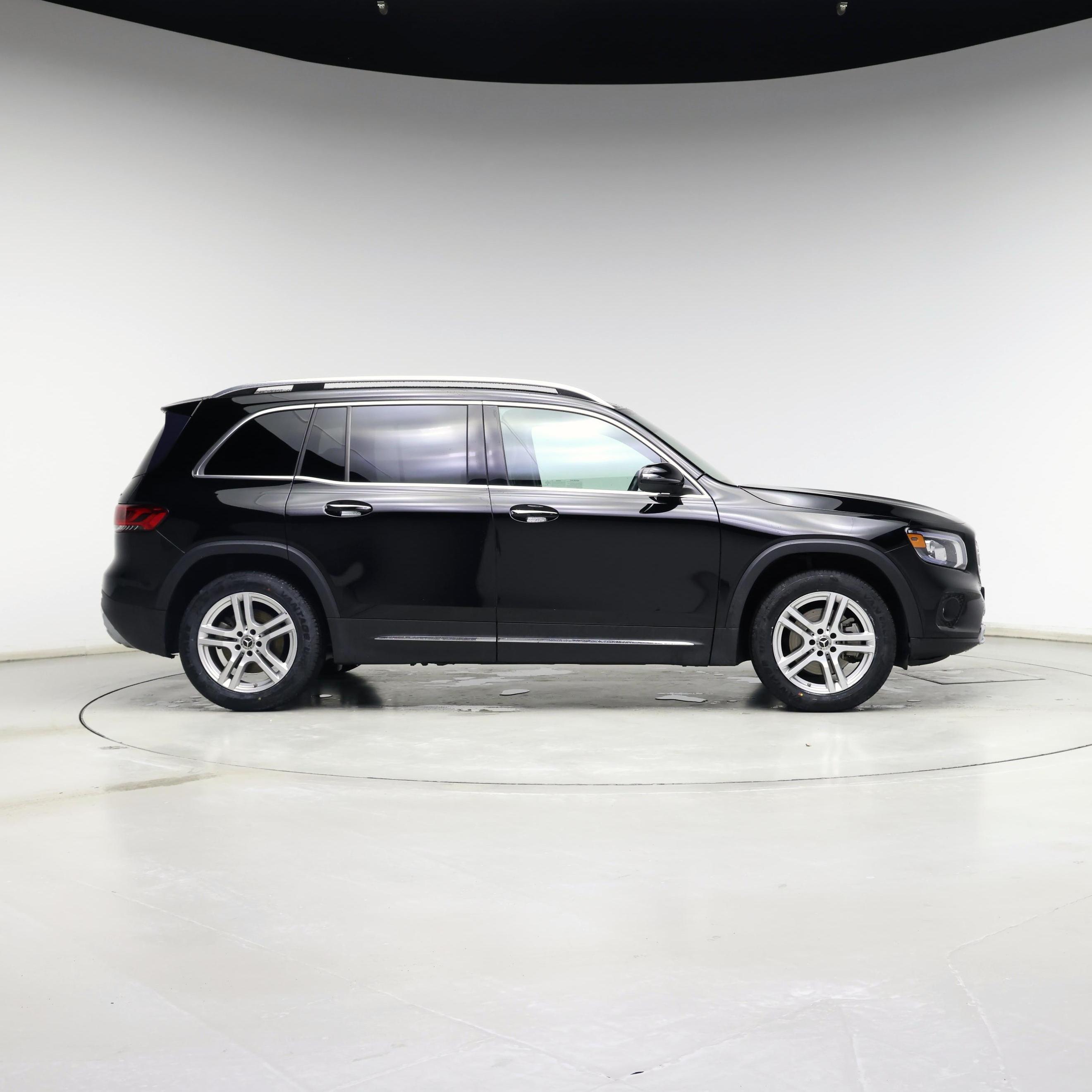 Thumbnail: 2021 Mercedes-Benz GLB - 7