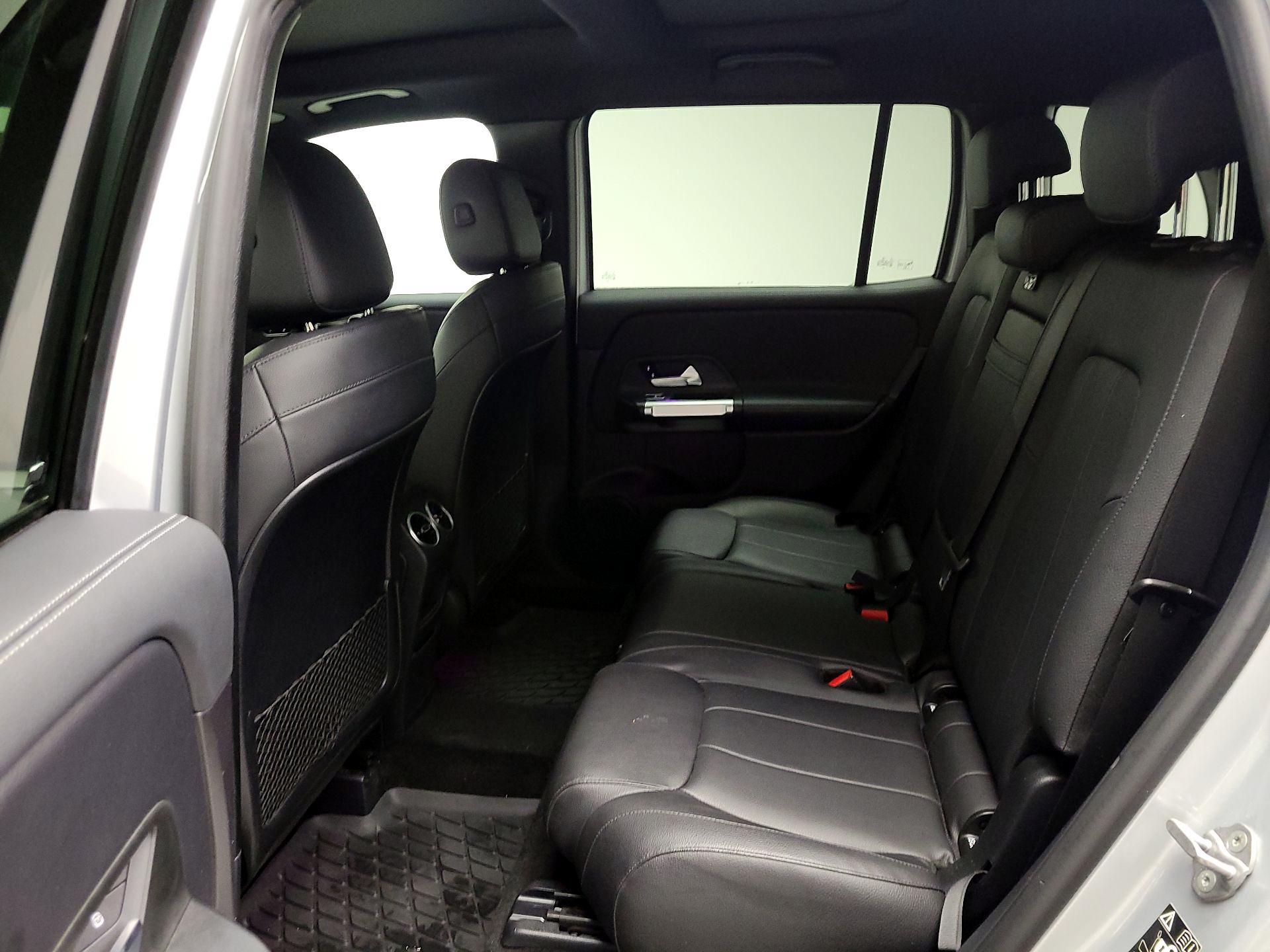 Thumbnail: 2021 Mercedes-Benz GLB - 20