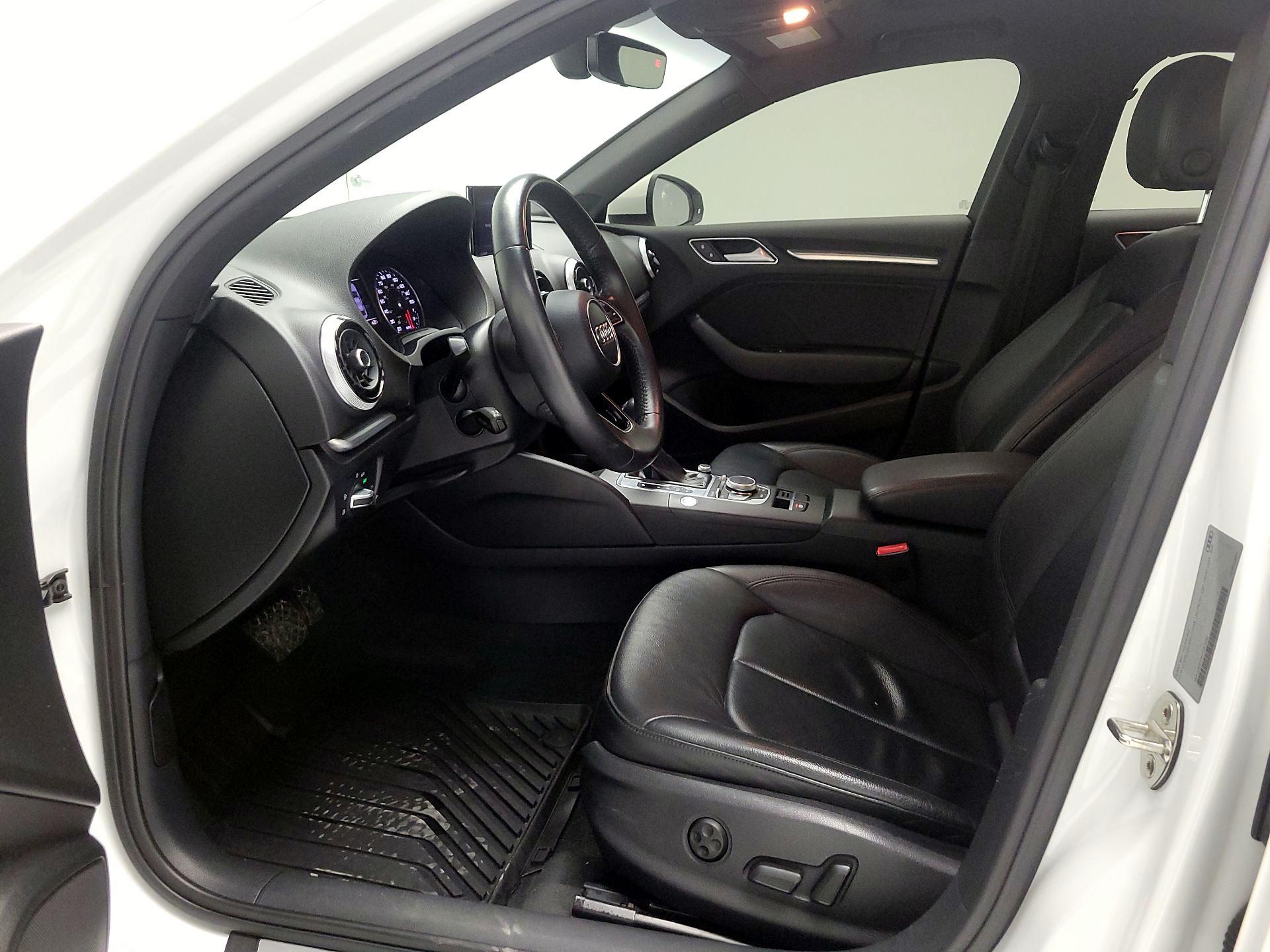 Thumbnail: 2017 Audi A3 - 11