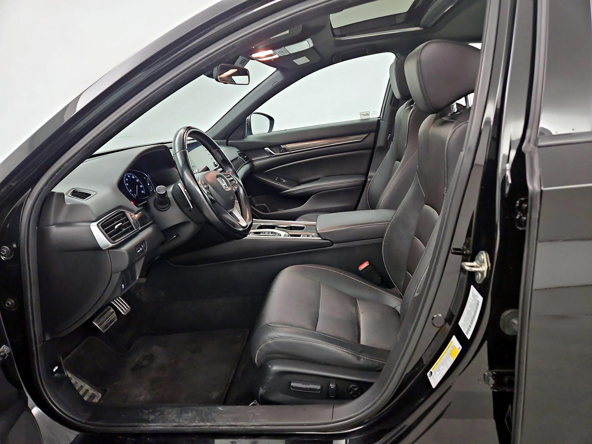 Thumbnail: 2019 Honda Accord - 11