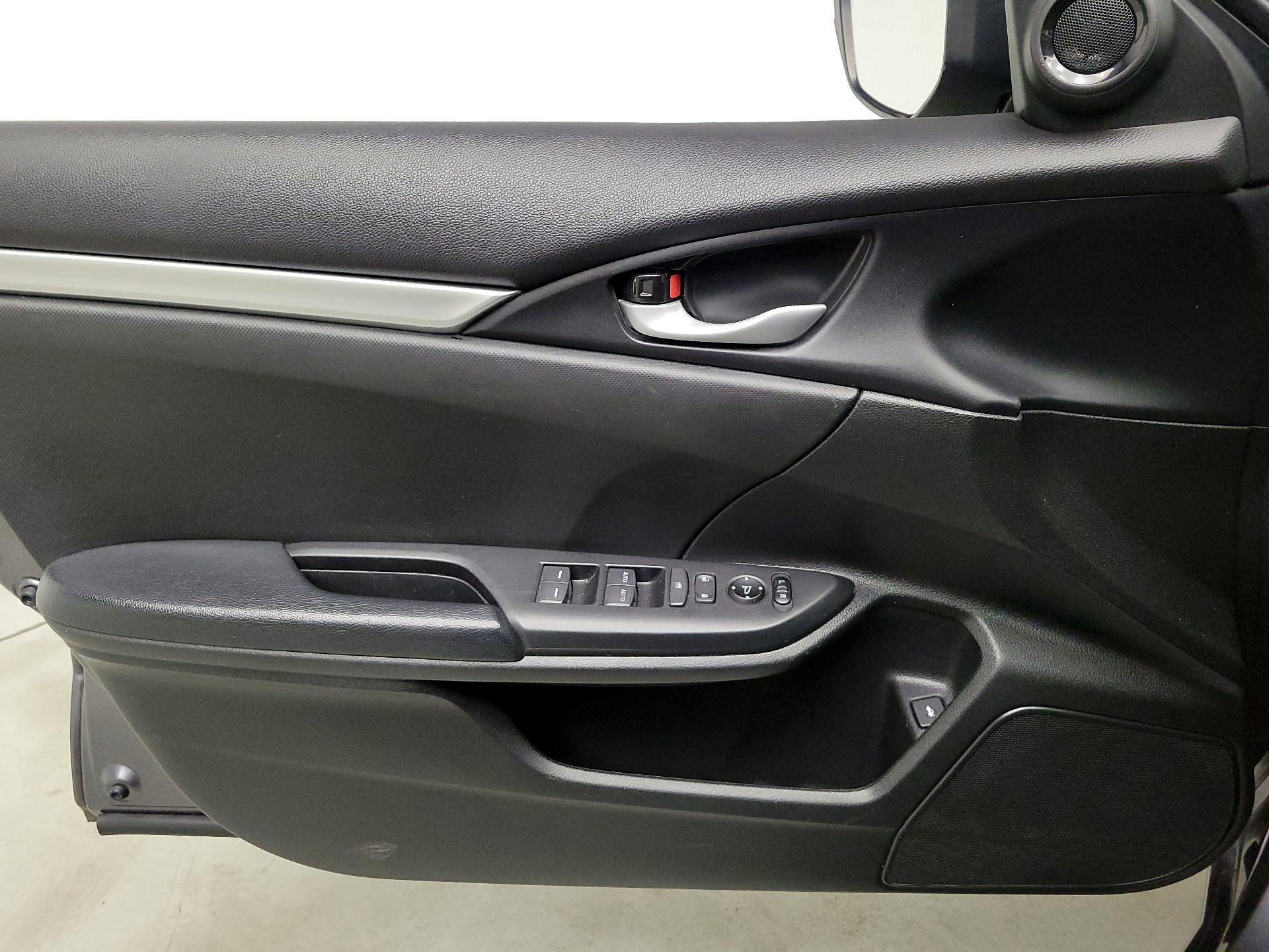 Thumbnail: 2019 Honda Civic - 12