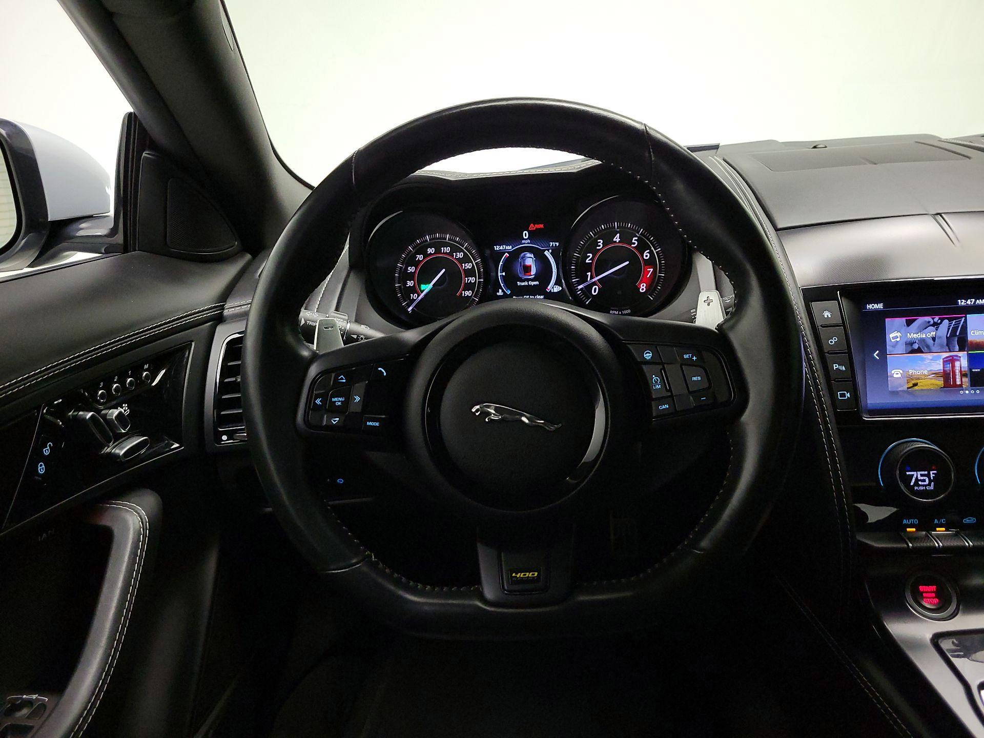 Thumbnail: 2018 Jaguar F-Type - 10