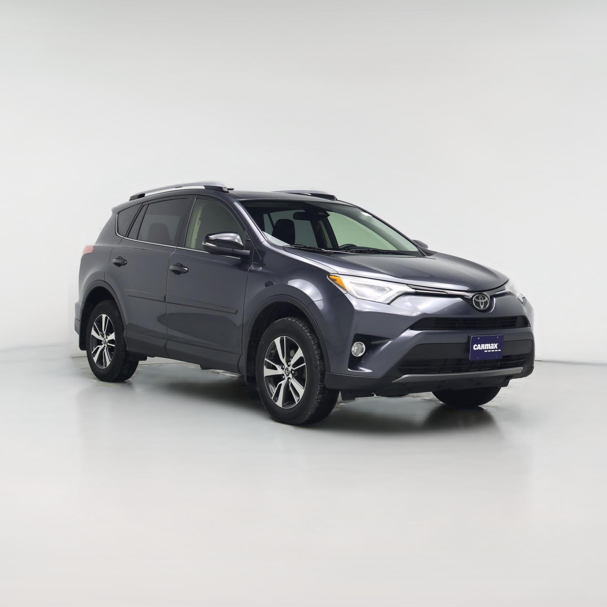 Thumbnail: 2017 Toyota RAV4 - 1