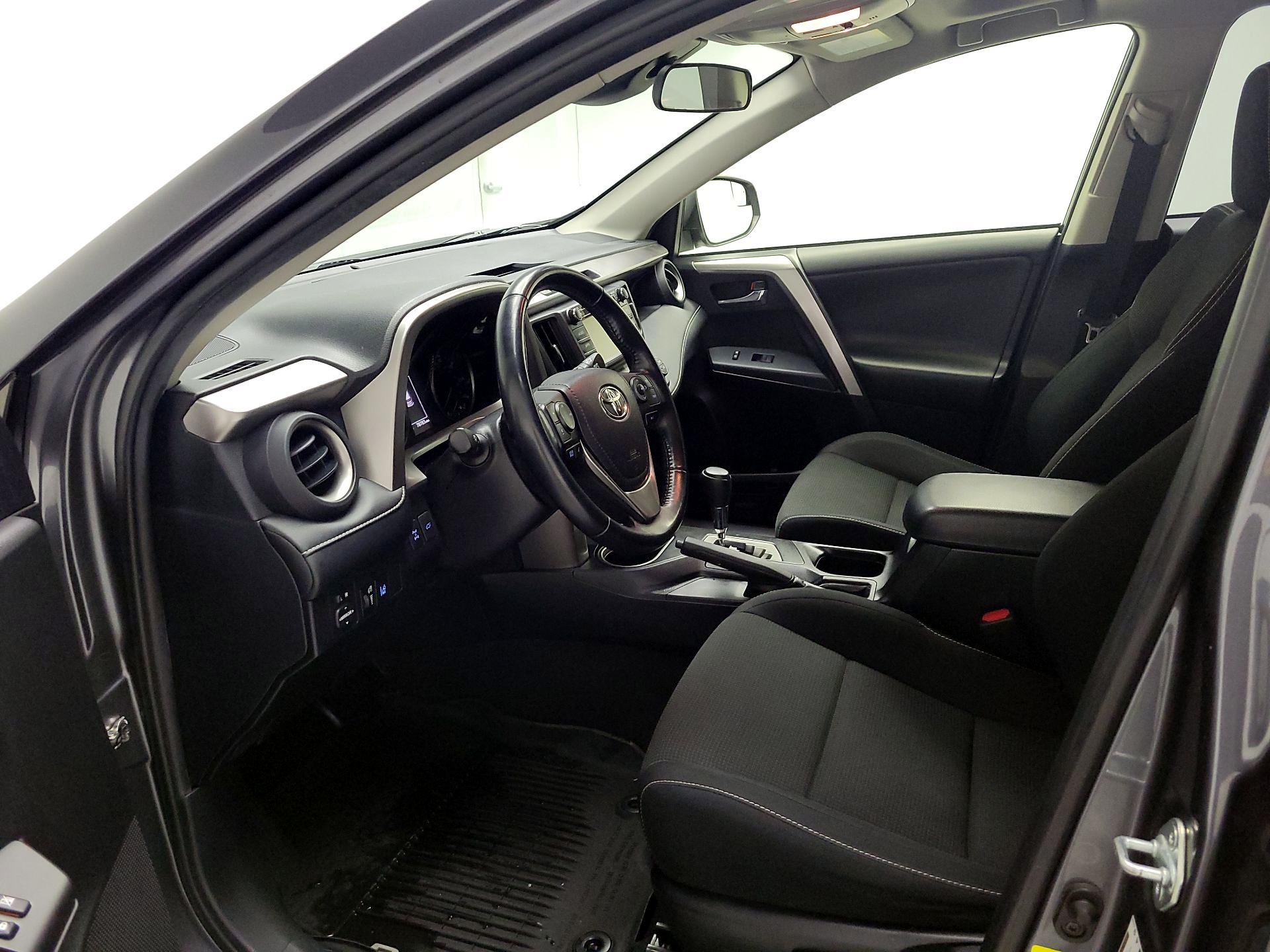 Thumbnail: 2017 Toyota RAV4 - 11