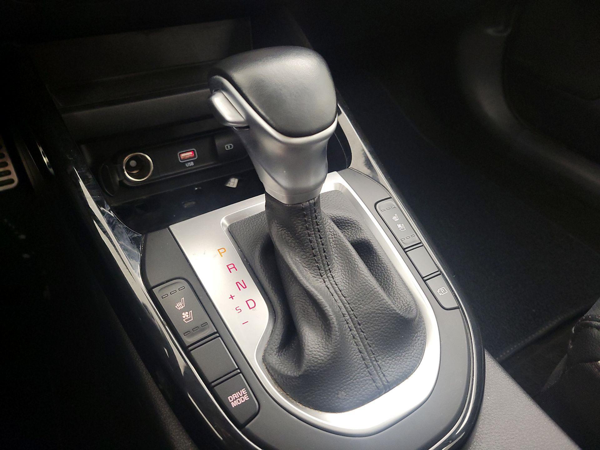 Thumbnail: 2024 Kia Forte - 18