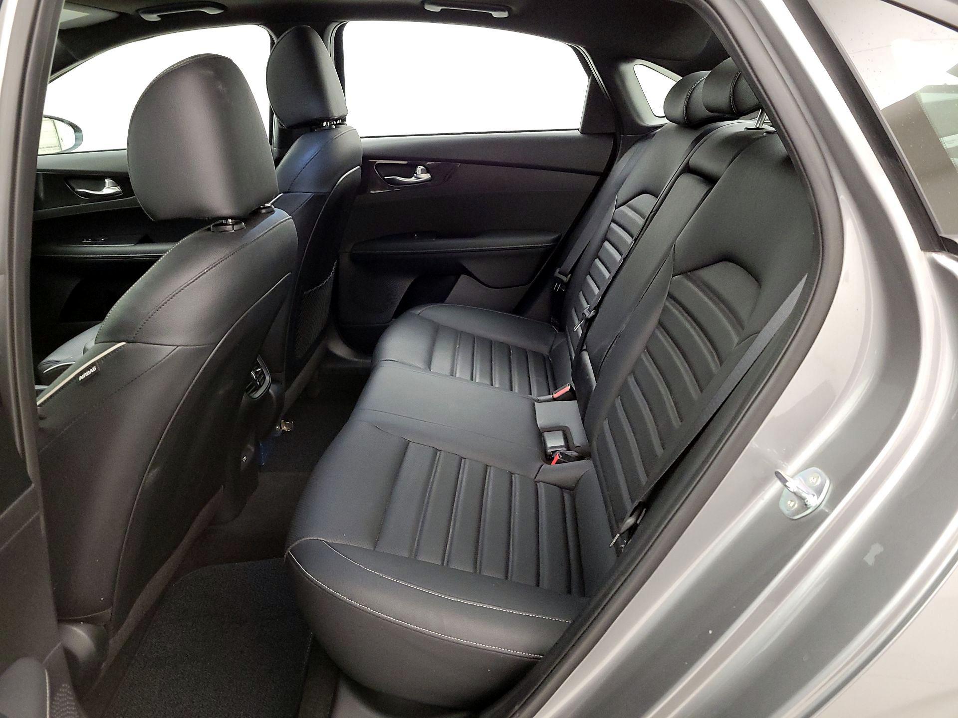 Thumbnail: 2024 Kia Forte - 20