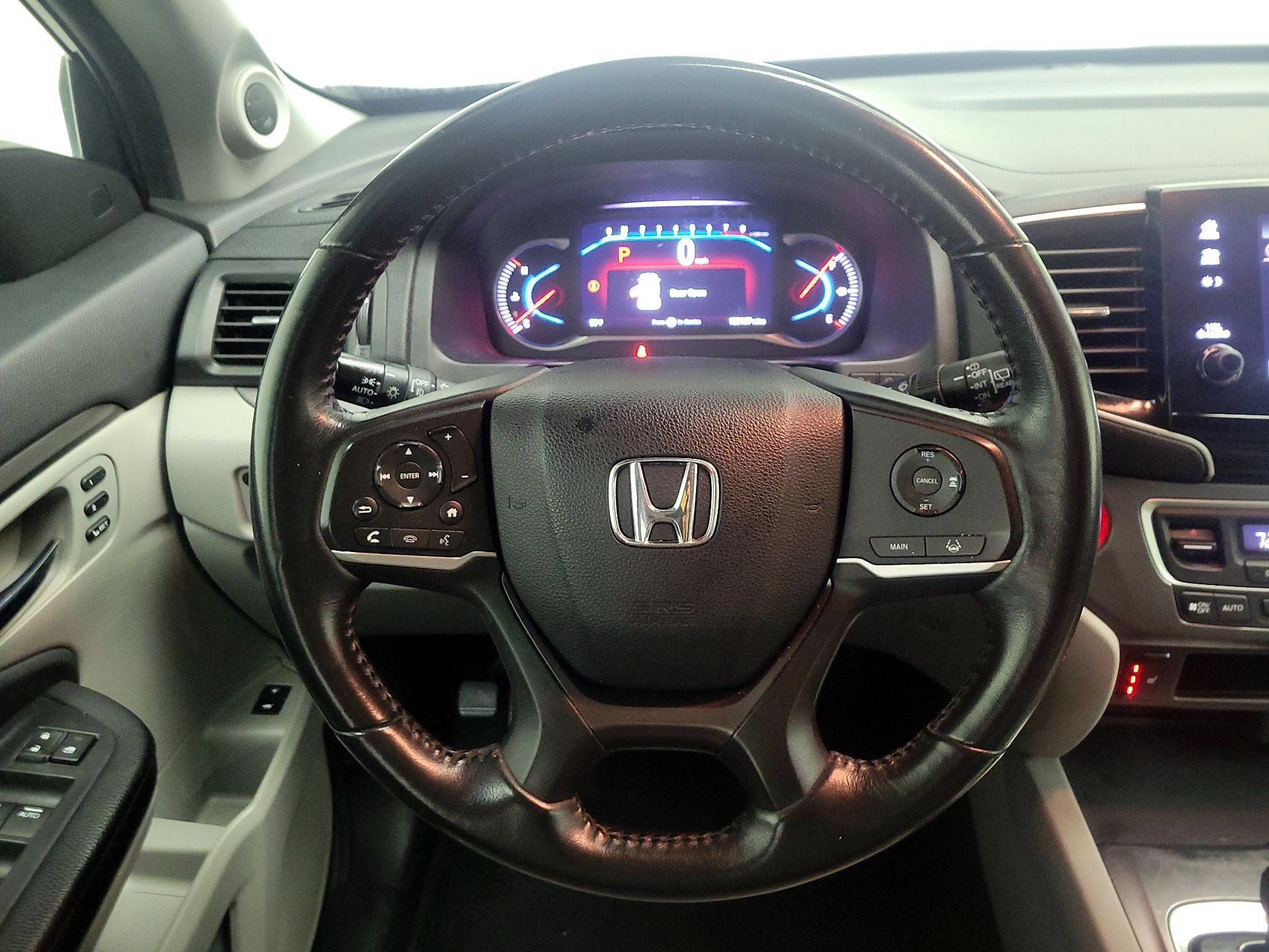 Thumbnail: 2019 Honda Pilot - 10