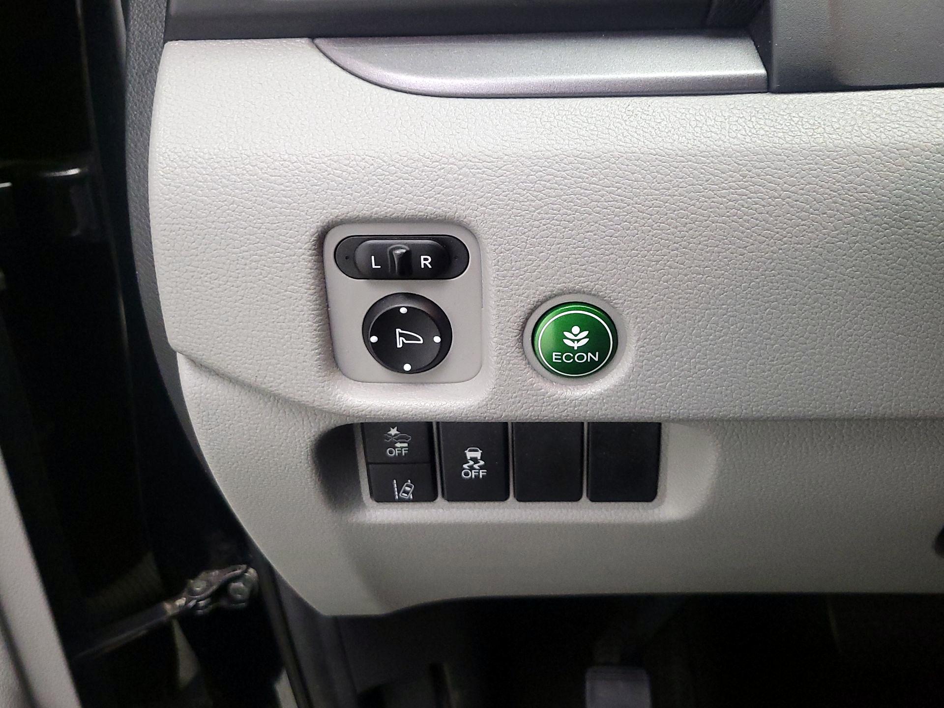 Thumbnail: 2019 Honda Pilot - 13