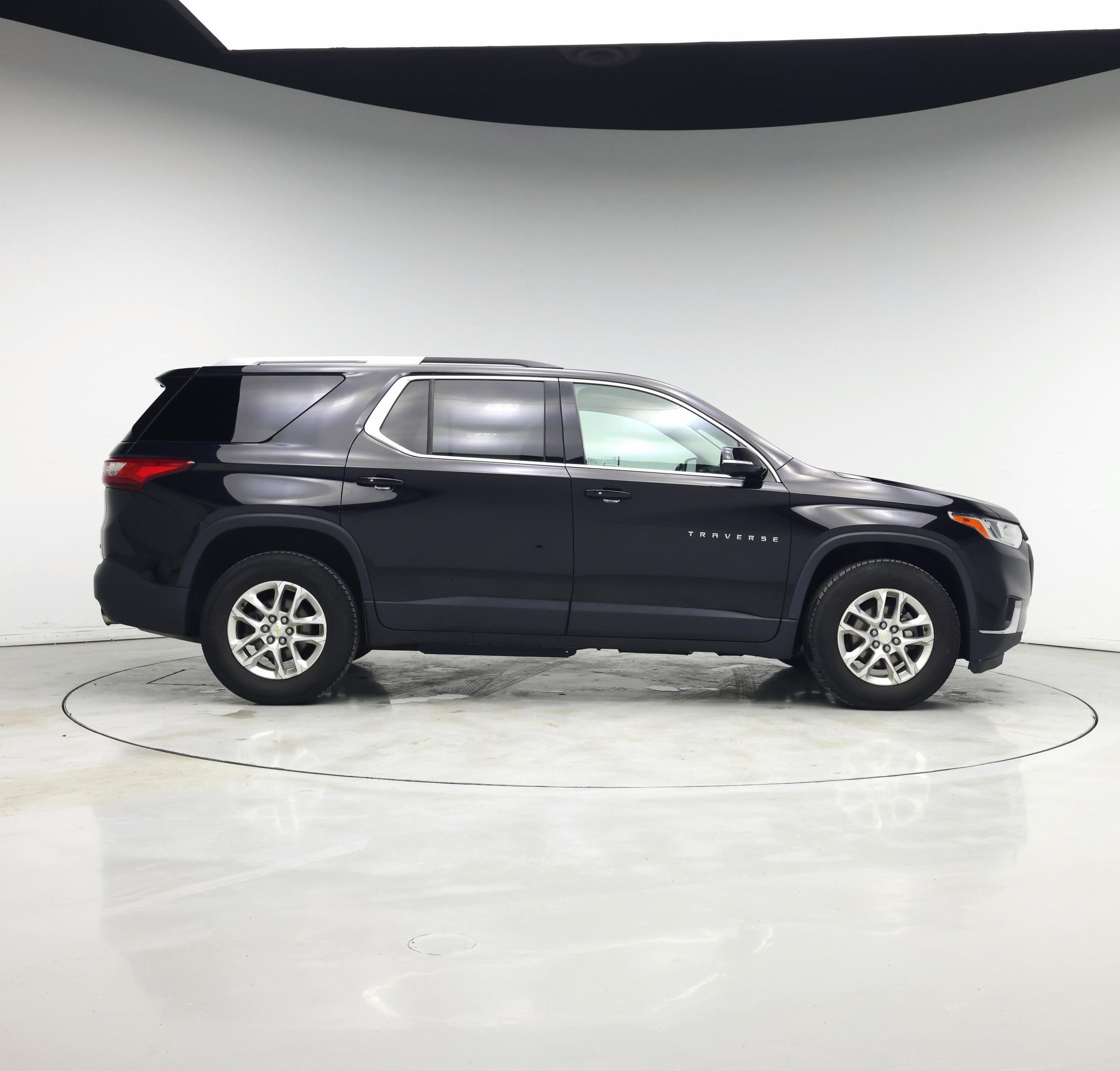 Thumbnail: 2018 Chevrolet Traverse - 7