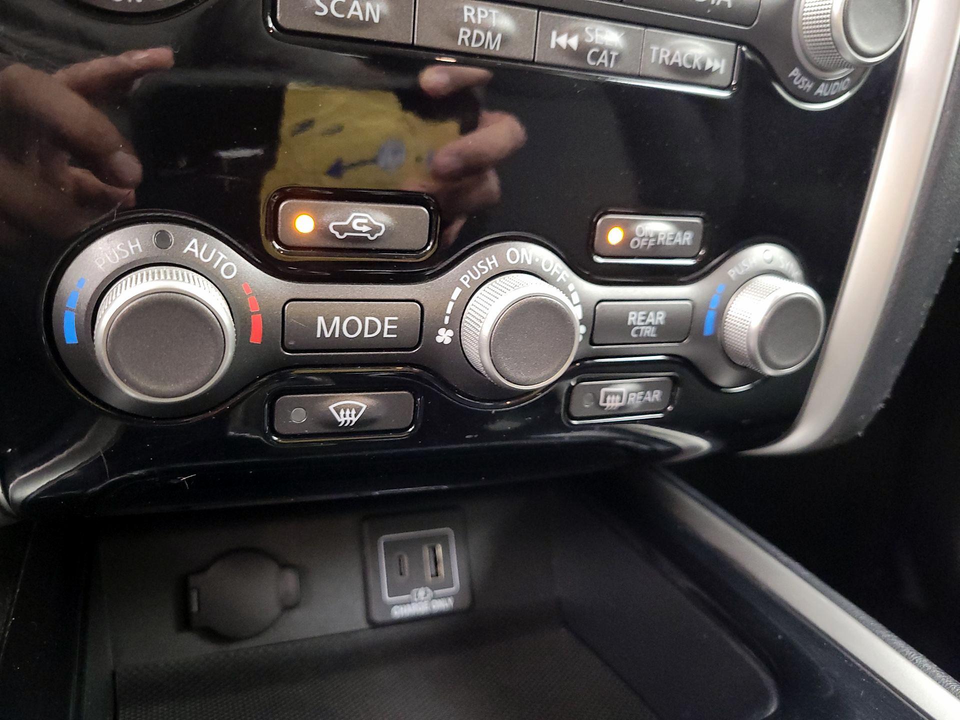 Thumbnail: 2020 Nissan Pathfinder - 16