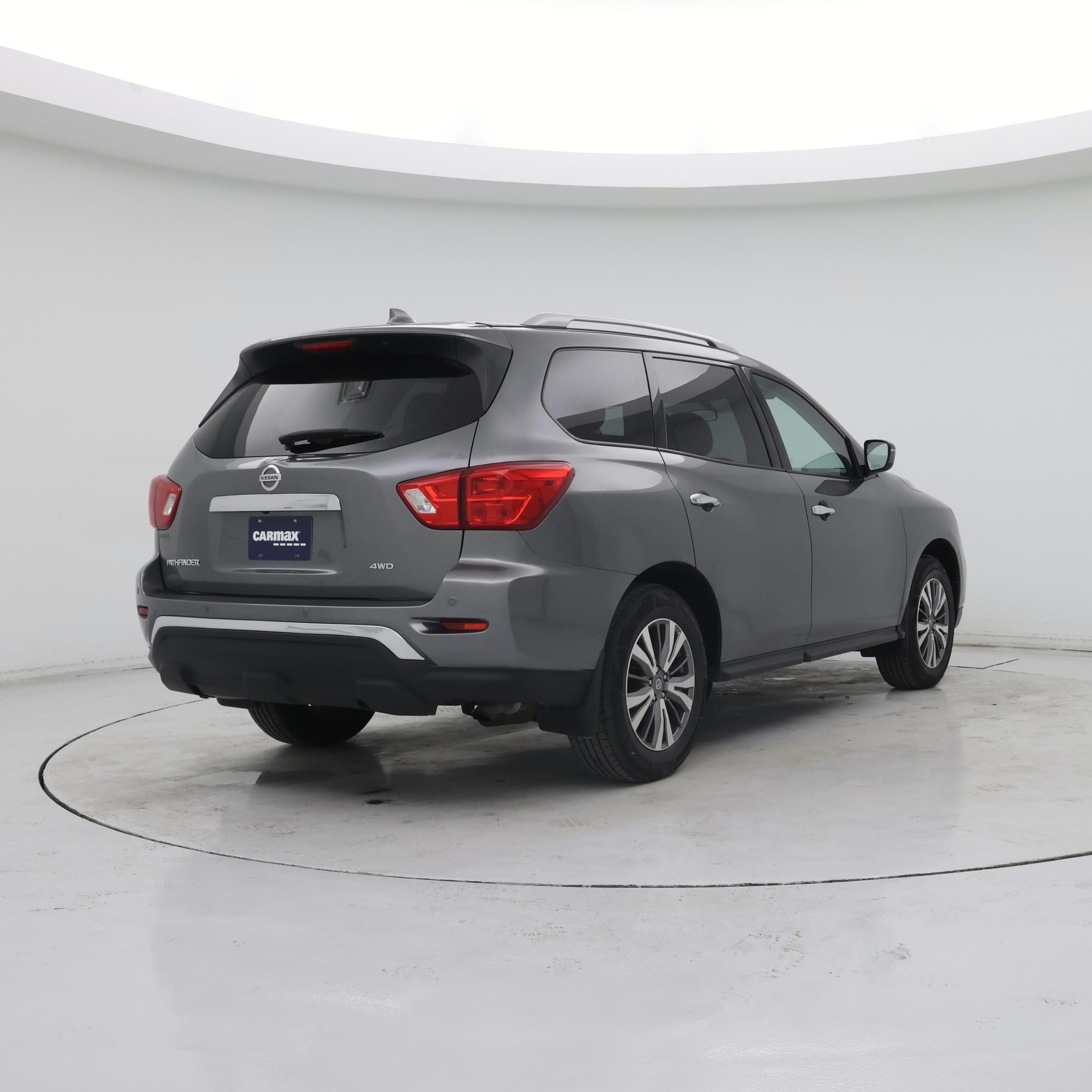 Thumbnail: 2020 Nissan Pathfinder - 8