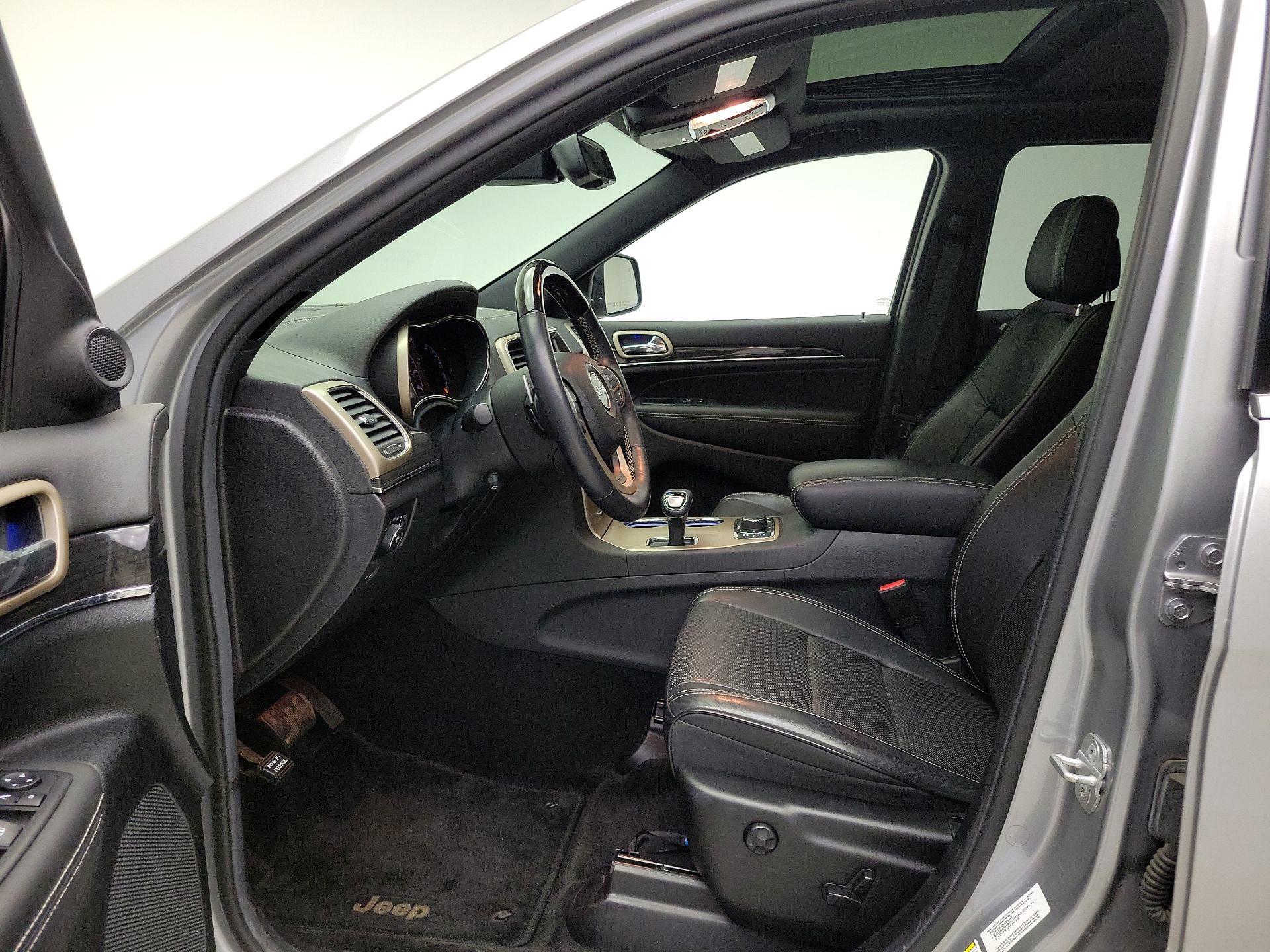 Thumbnail: 2014 Jeep Grand Cherokee - 11