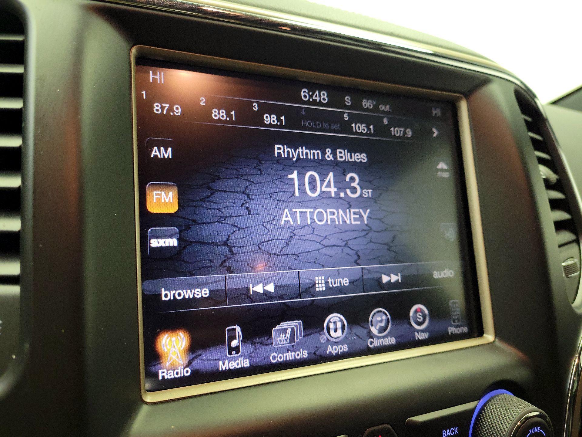 Thumbnail: 2014 Jeep Grand Cherokee - 14