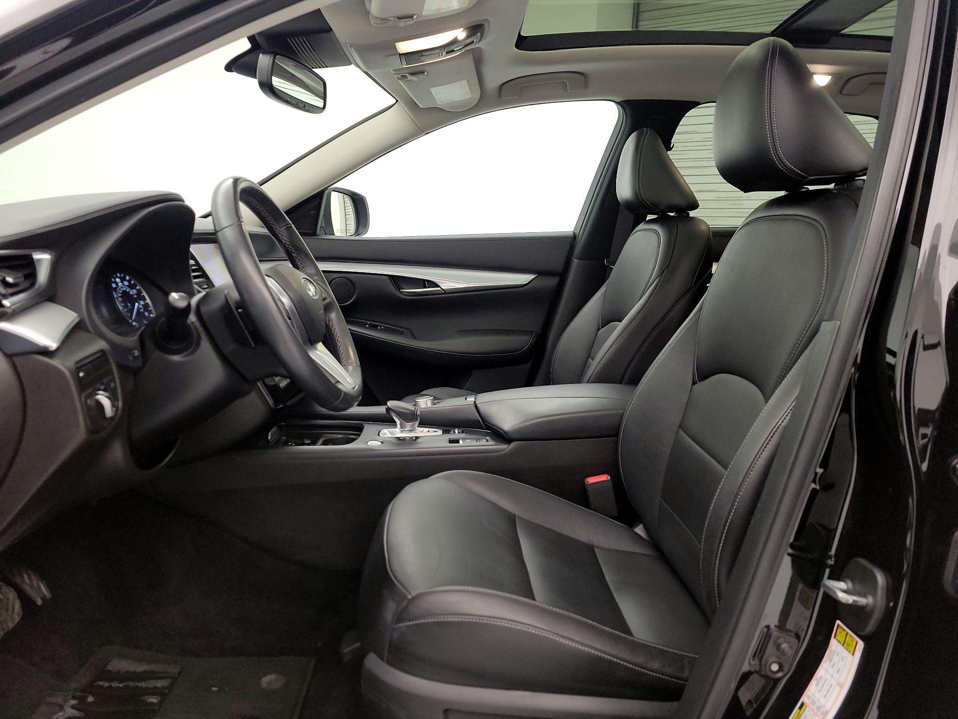 Thumbnail: 2019 INFINITI QX50 - 11