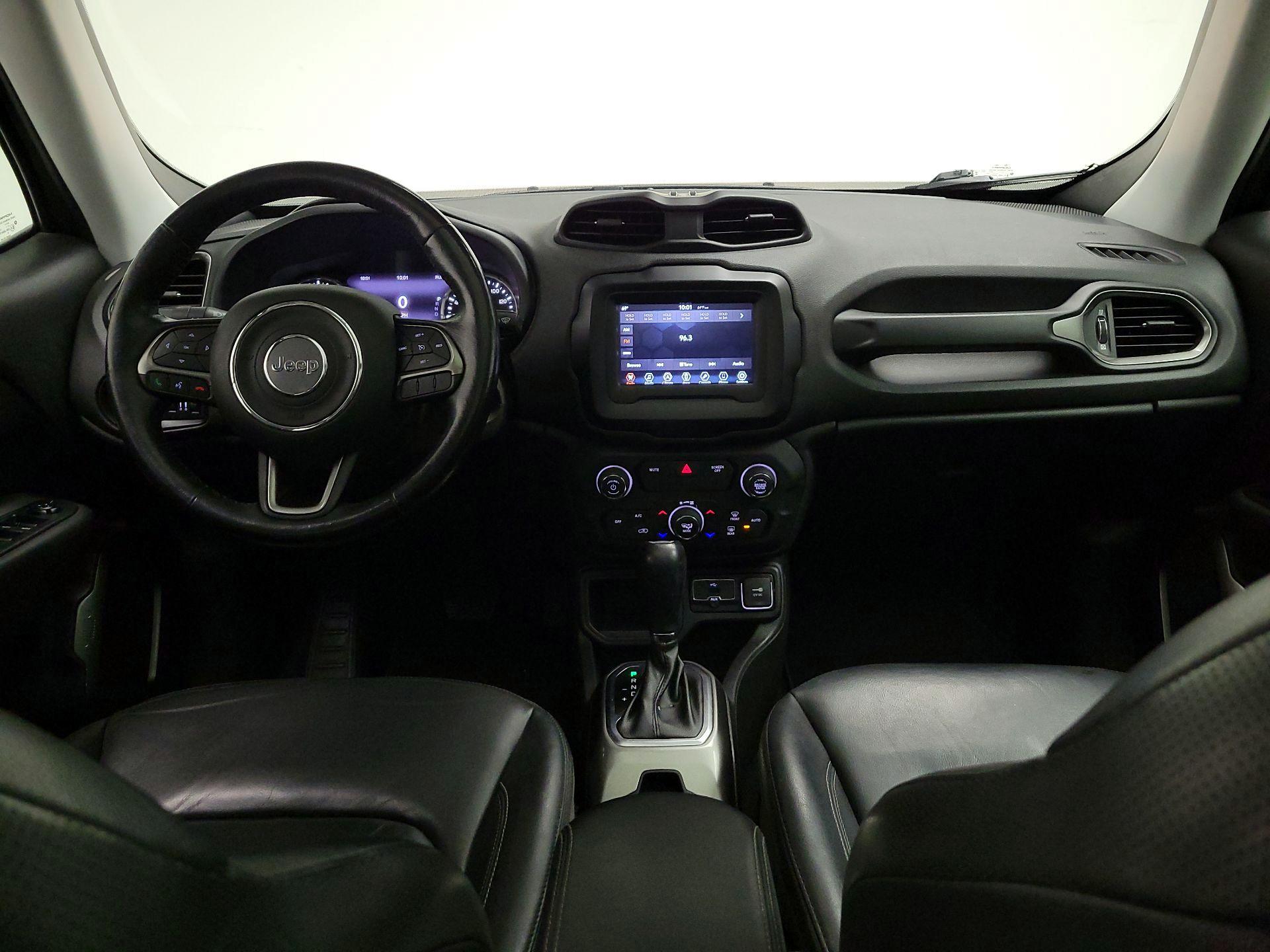 Thumbnail: 2018 Jeep Renegade - 9