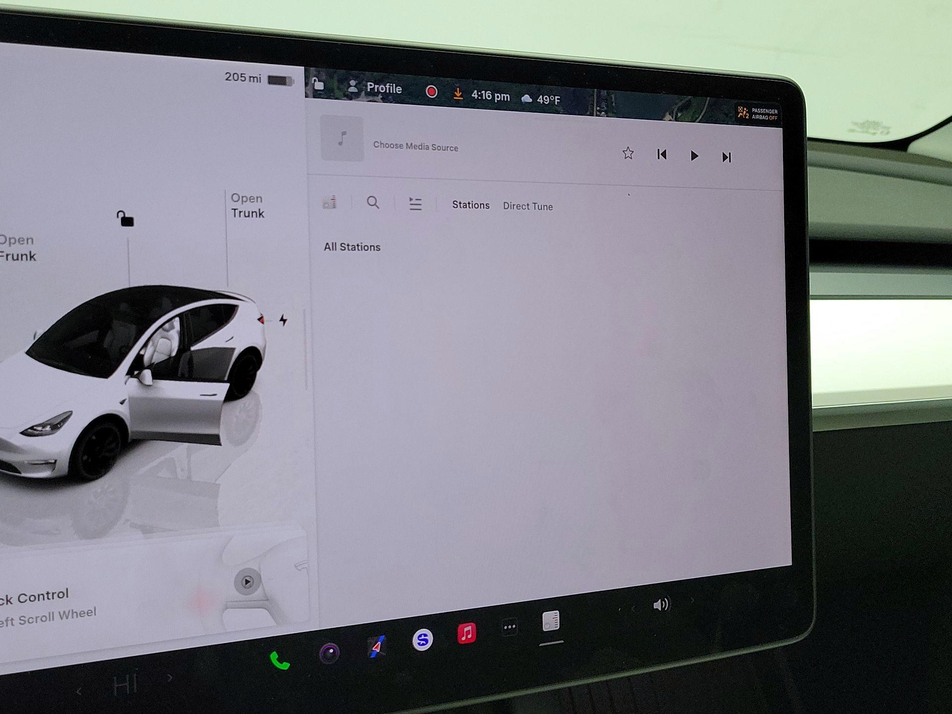 Thumbnail: 2025 Tesla Model Y - 15