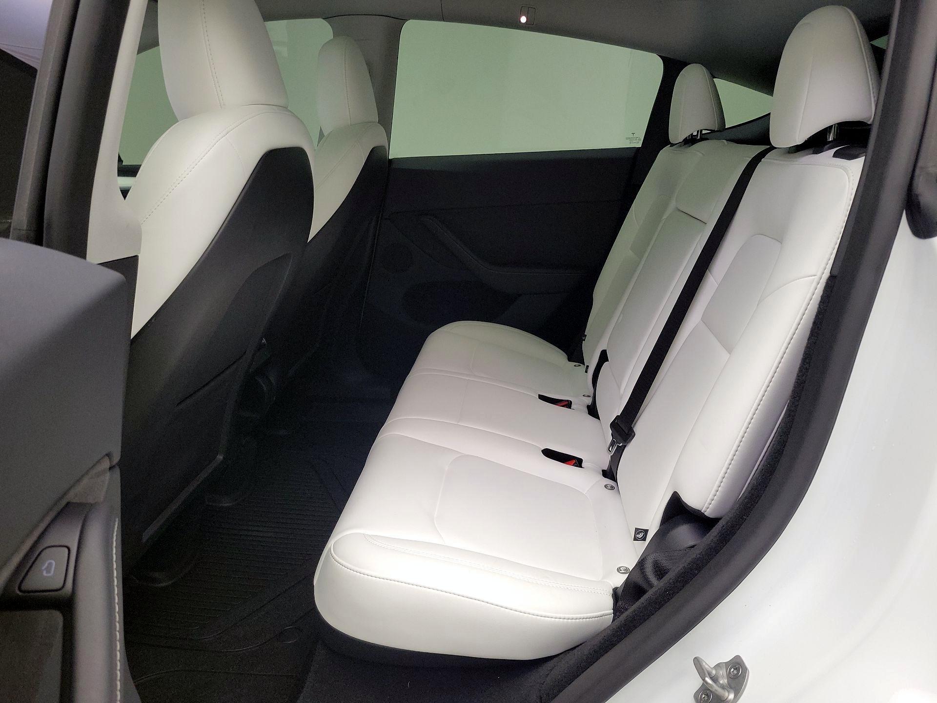 Thumbnail: 2025 Tesla Model Y - 19