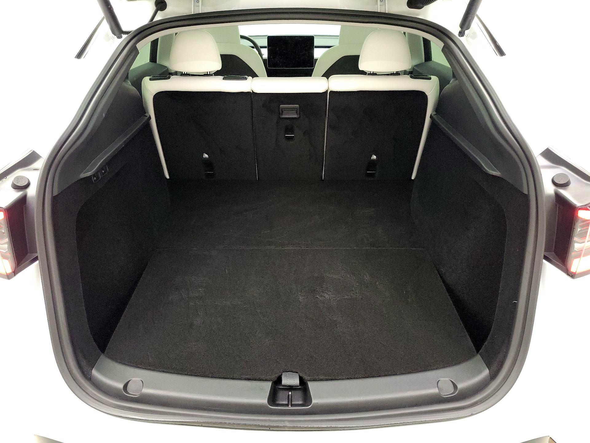 Thumbnail: 2025 Tesla Model Y - 20