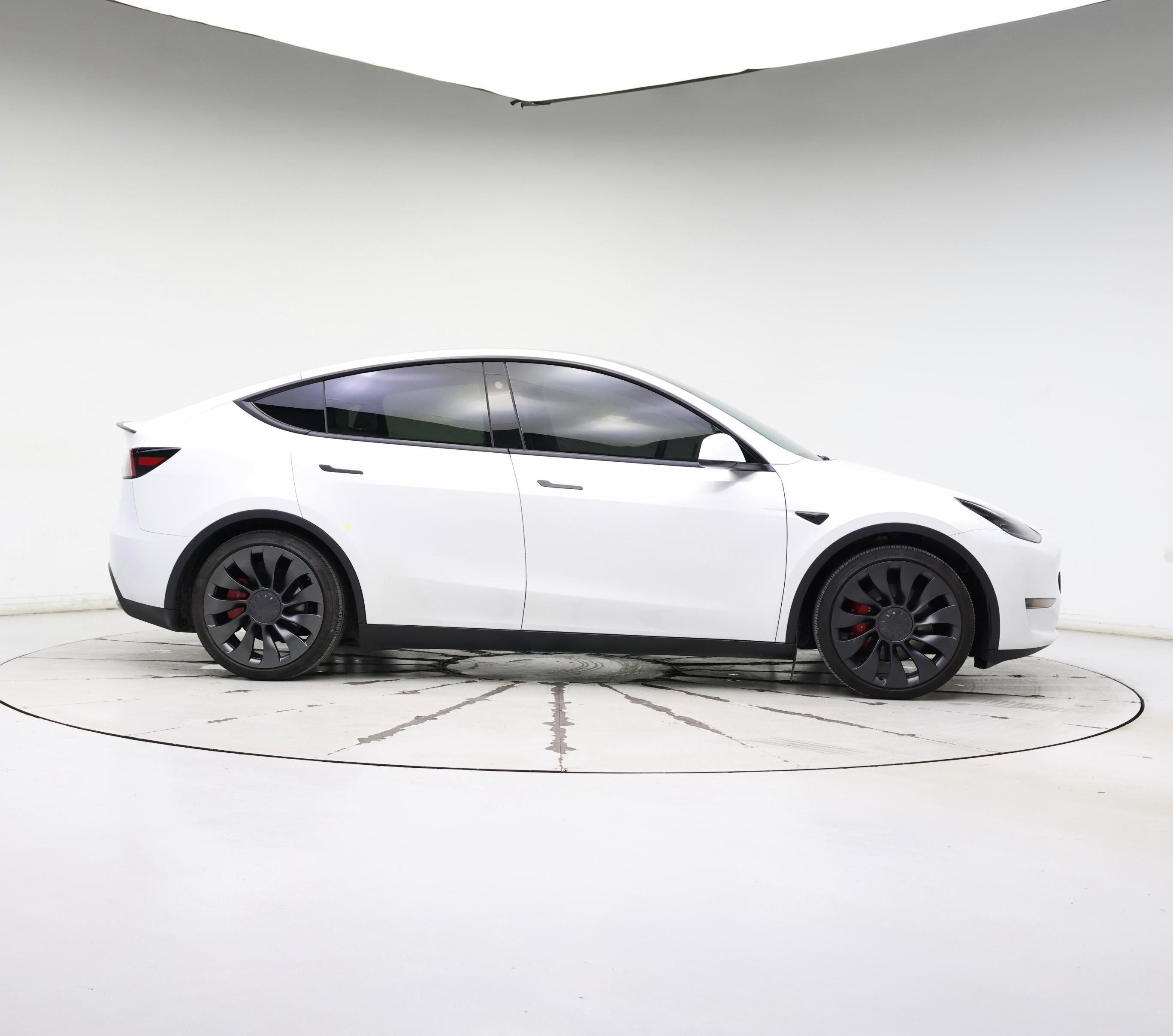Thumbnail: 2025 Tesla Model Y - 7