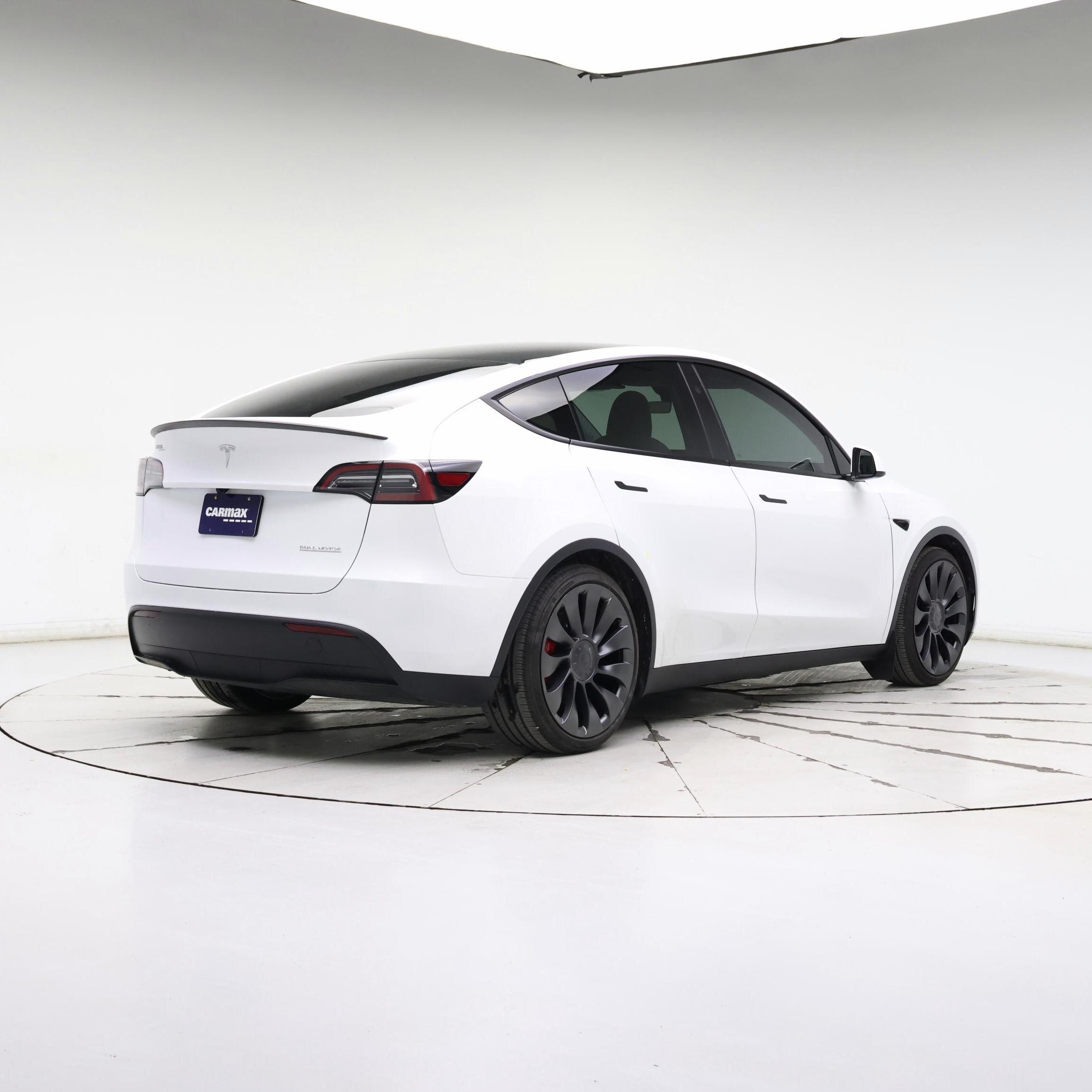 Thumbnail: 2025 Tesla Model Y - 8