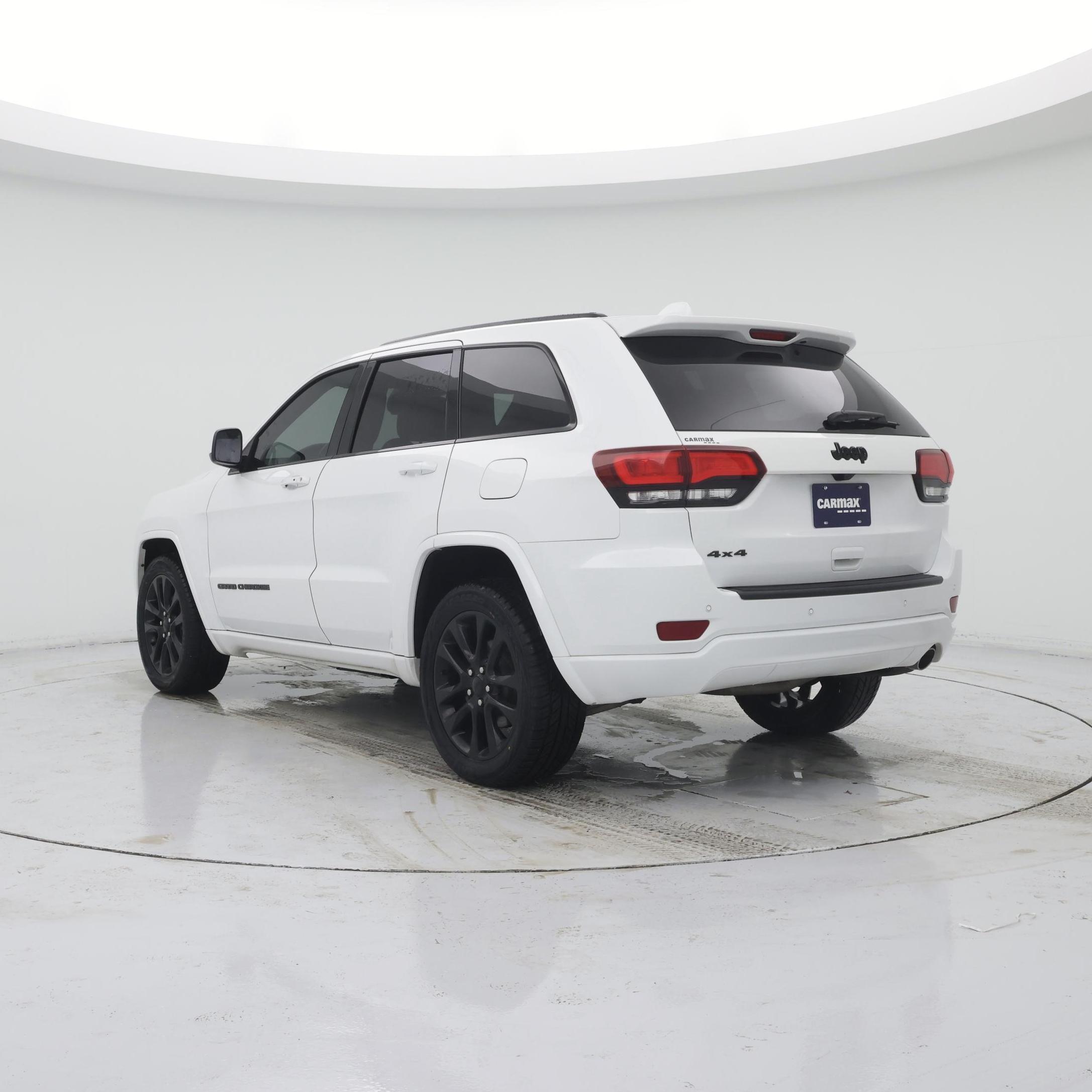 Thumbnail: 2020 Jeep Grand Cherokee - 2